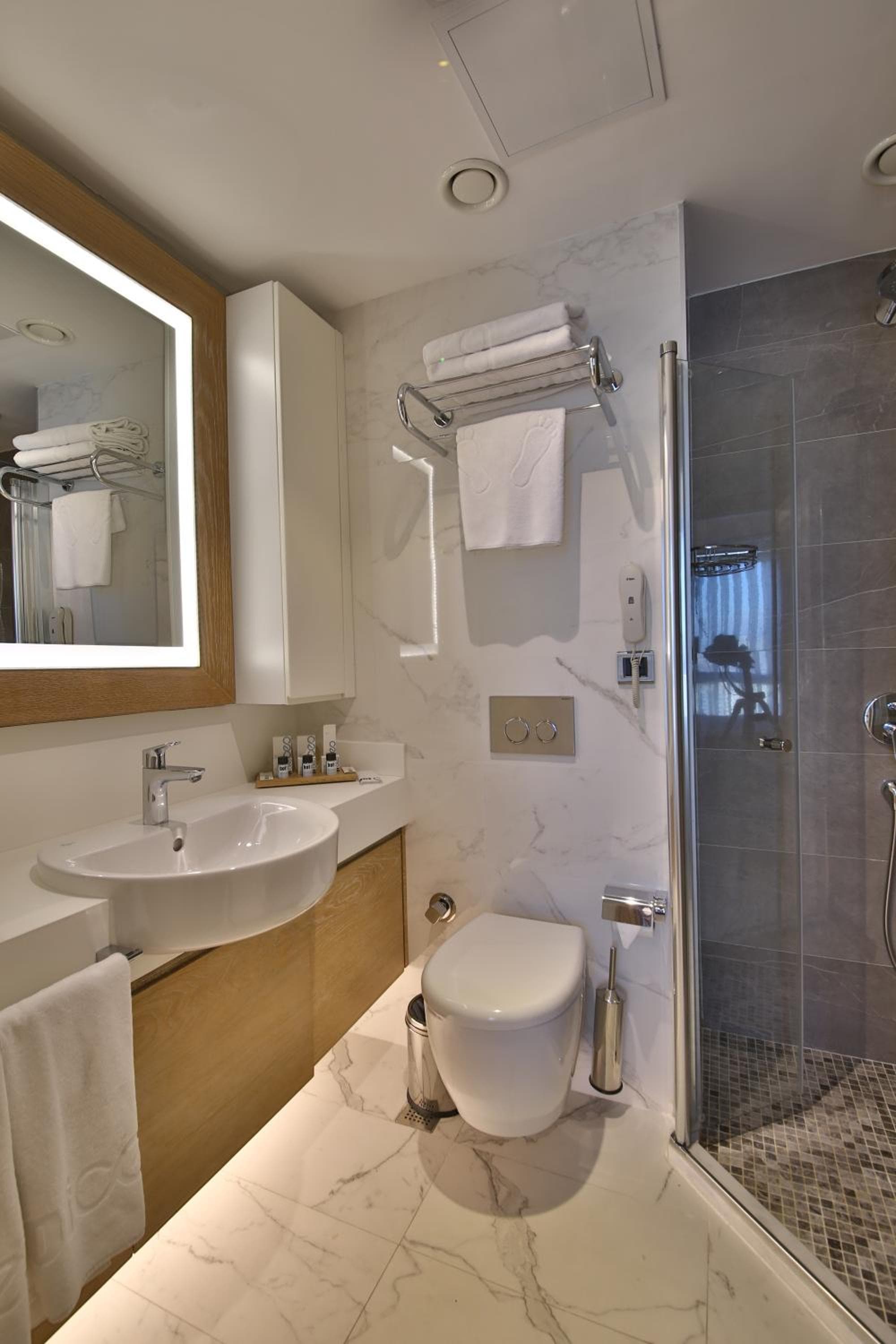 Bof Hotels Ceo Suites Atasehir