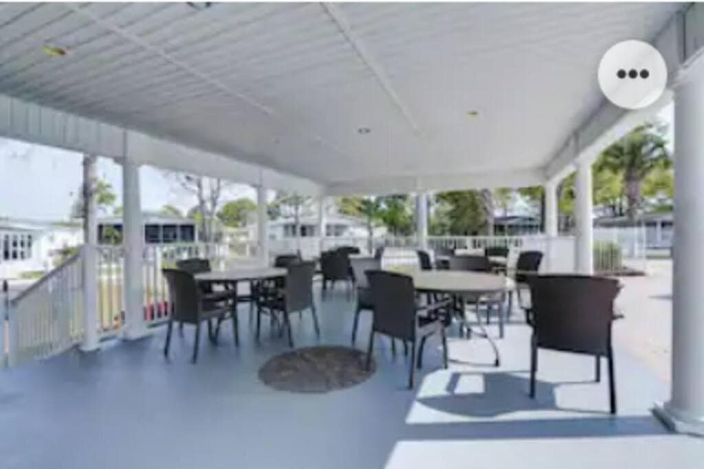 Surfside Beach 5BR Pool & Beach Access