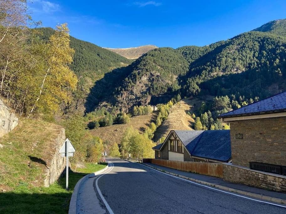 TOP Vistas Al Valle Arinsal - 6PAX - A Pie De Pistas & ESQUÍ - Free Parking l by BonesVacances