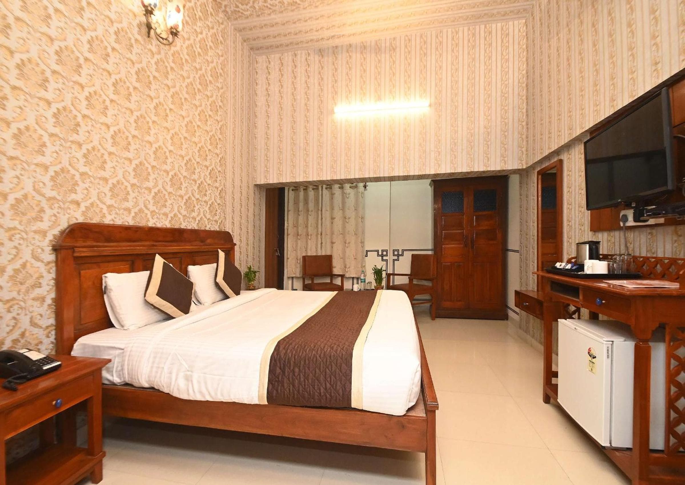 Virasat Mahal - Jaipur City Centre Hotel