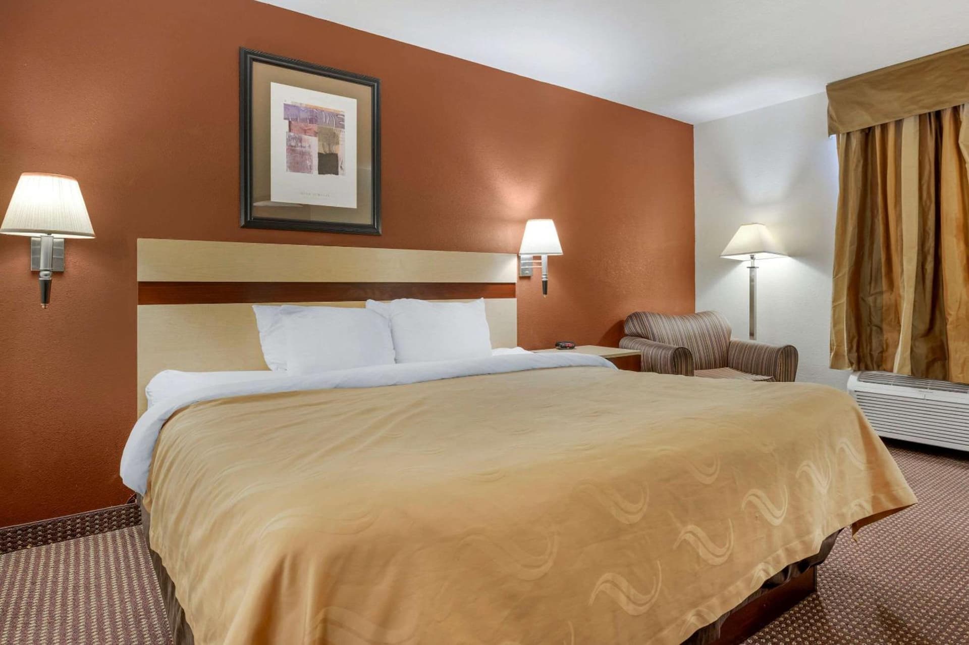 Quality Inn & Suites South-Obetz