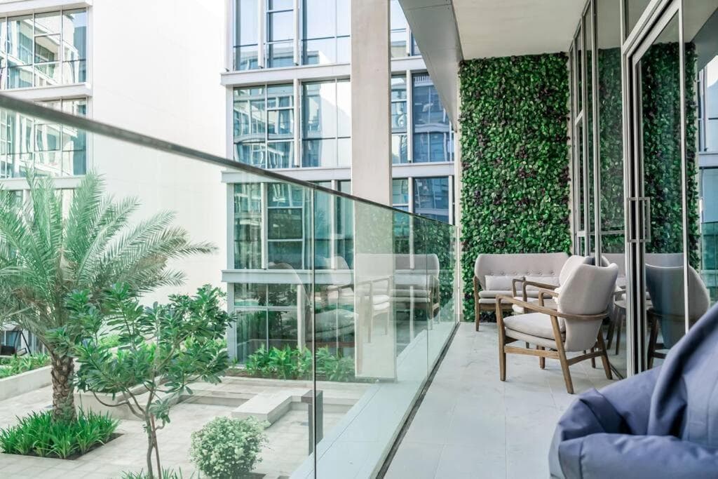 HiGuests - Magnificent Apt with Panoramic Views All Around