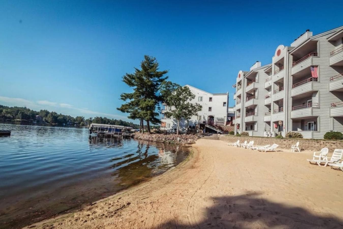 High End Lake Luxury On 2 Floors Boat Slip