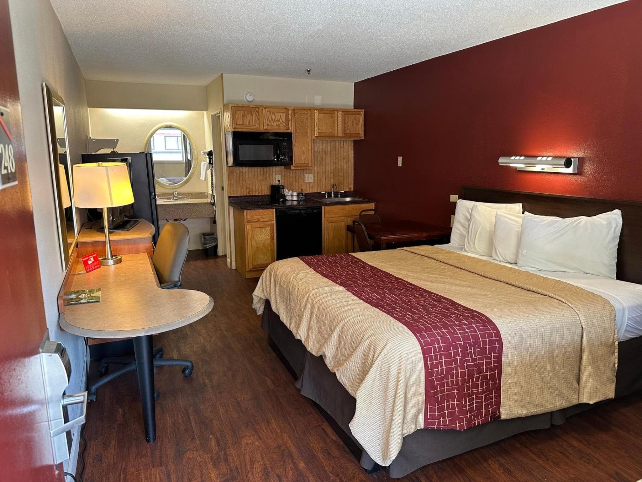 Red Roof Inn Parkersburg