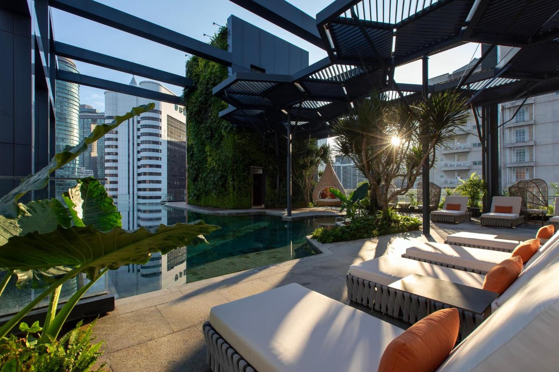 Hotel Indigo Kuala Lumpur on the Park by IHG