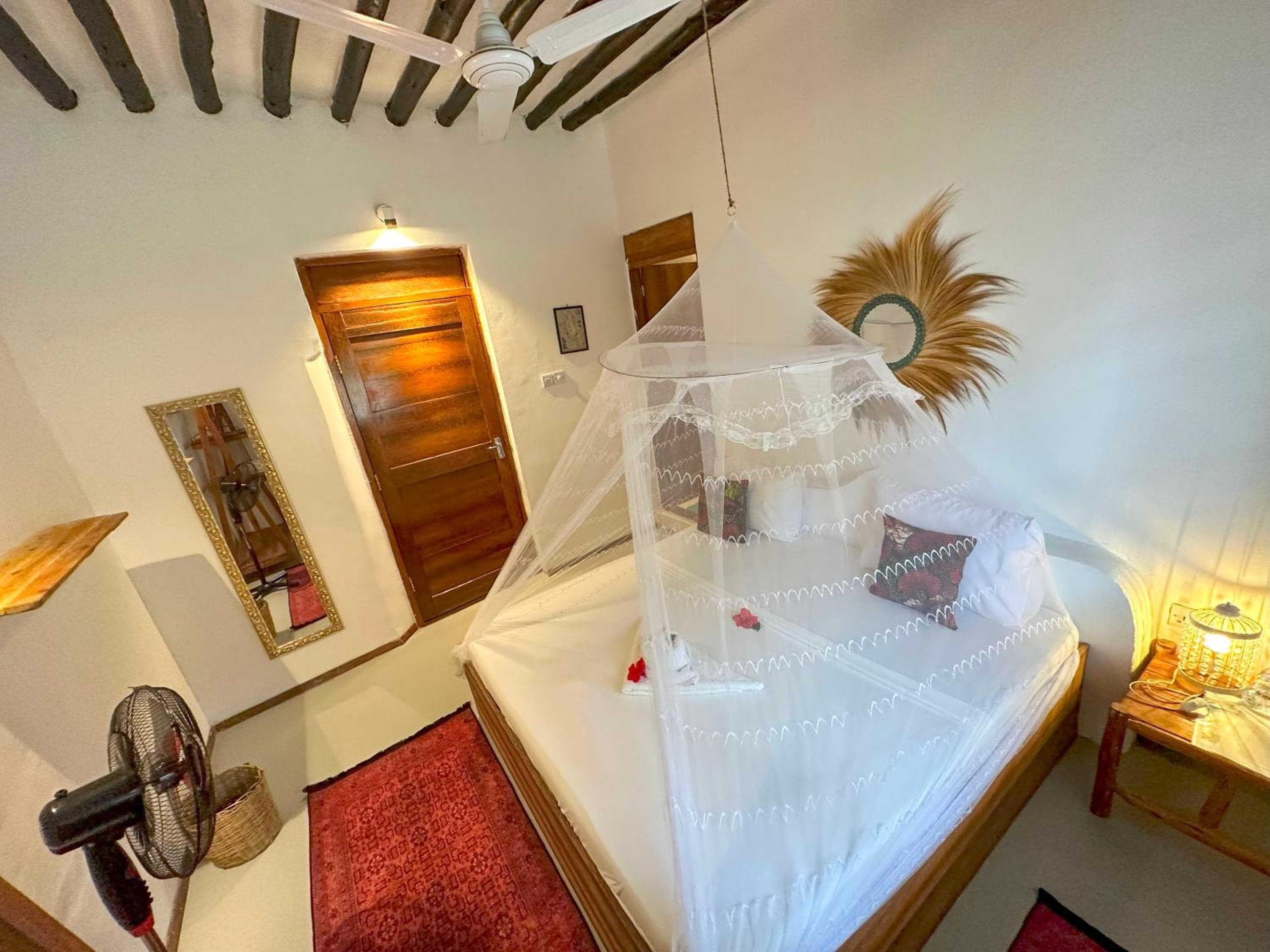 The African Paradise Beach Hotel