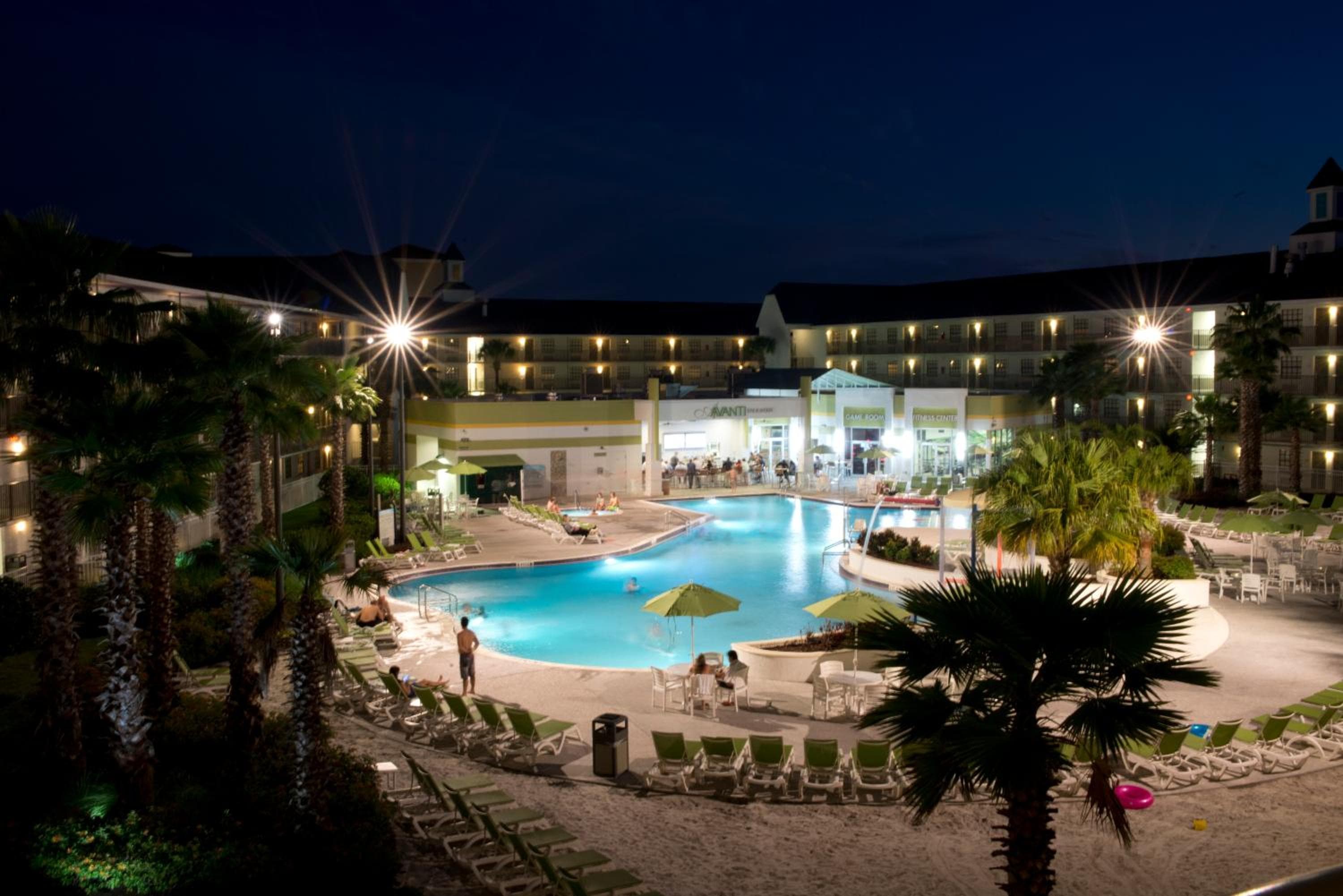Avanti International Resort