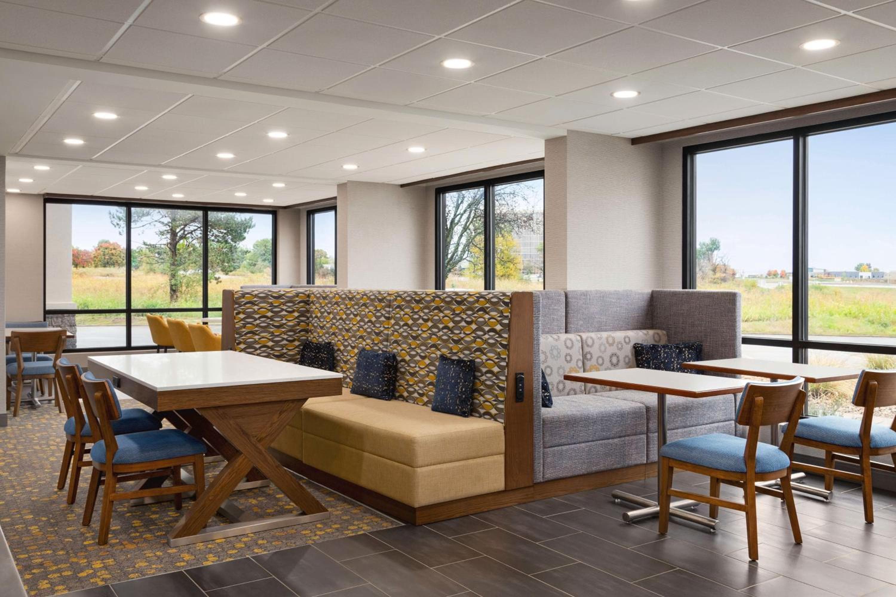 Hampton Inn Kansas City - Airport