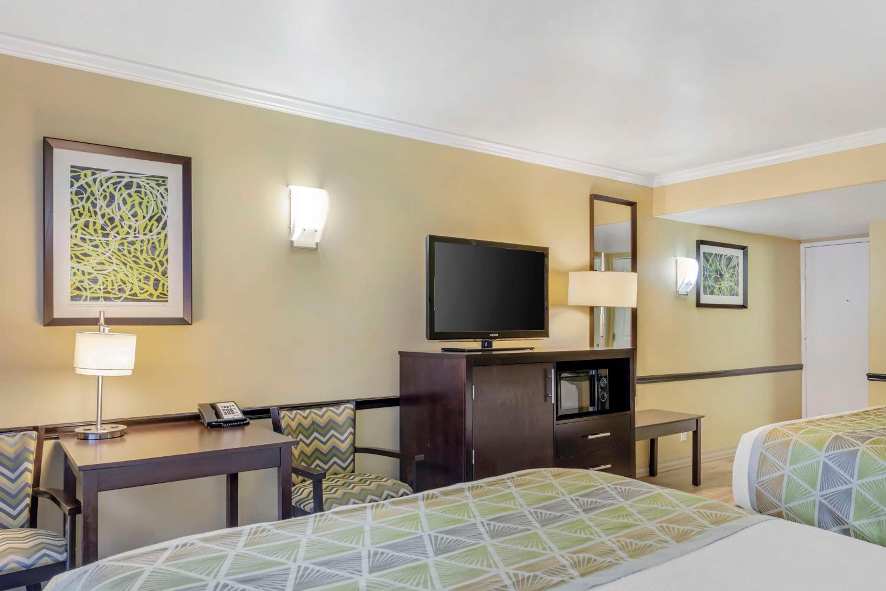 Best Western Canoga Park Motor Inn