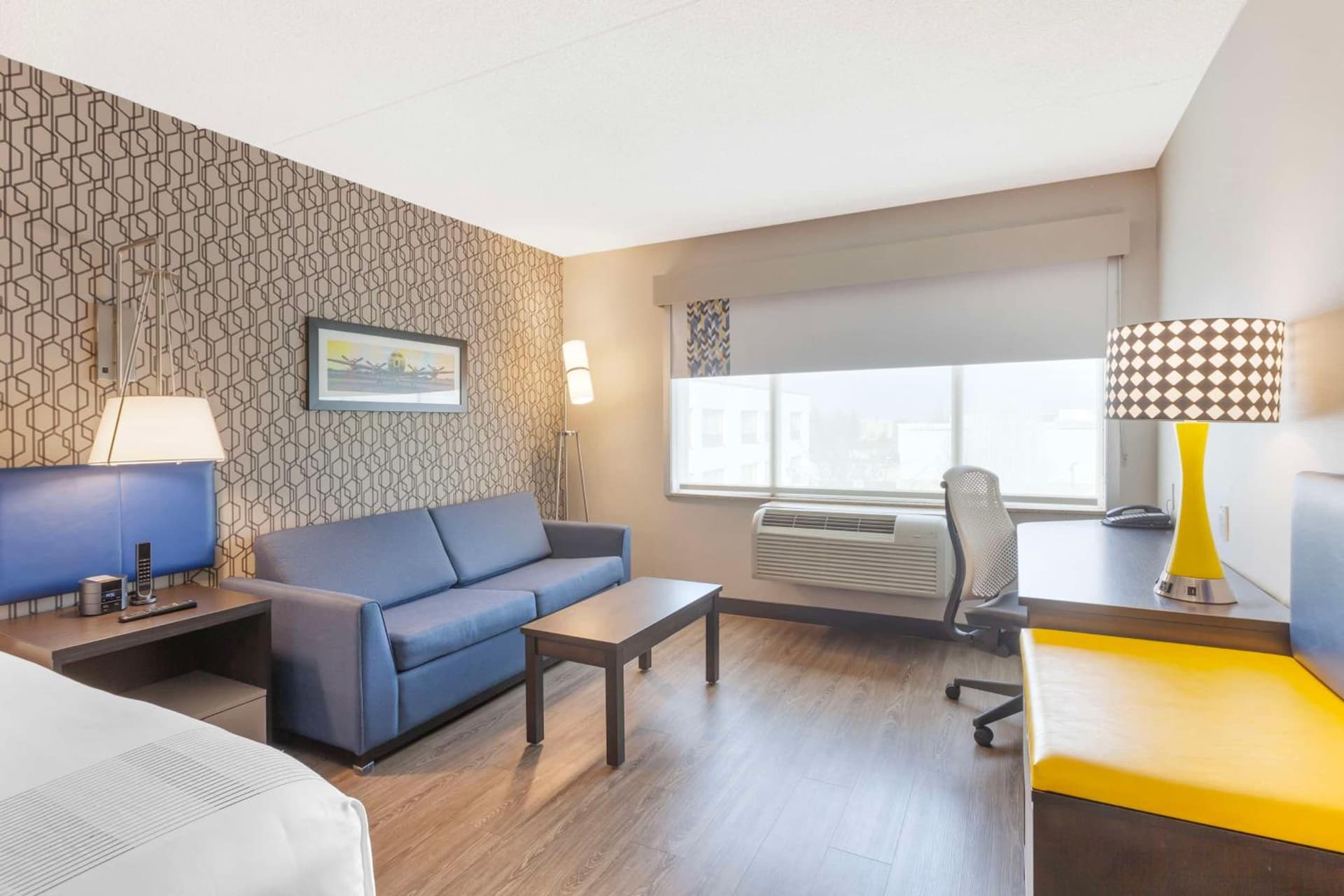GLō Best Western Toronto Mississauga Corporate Centre