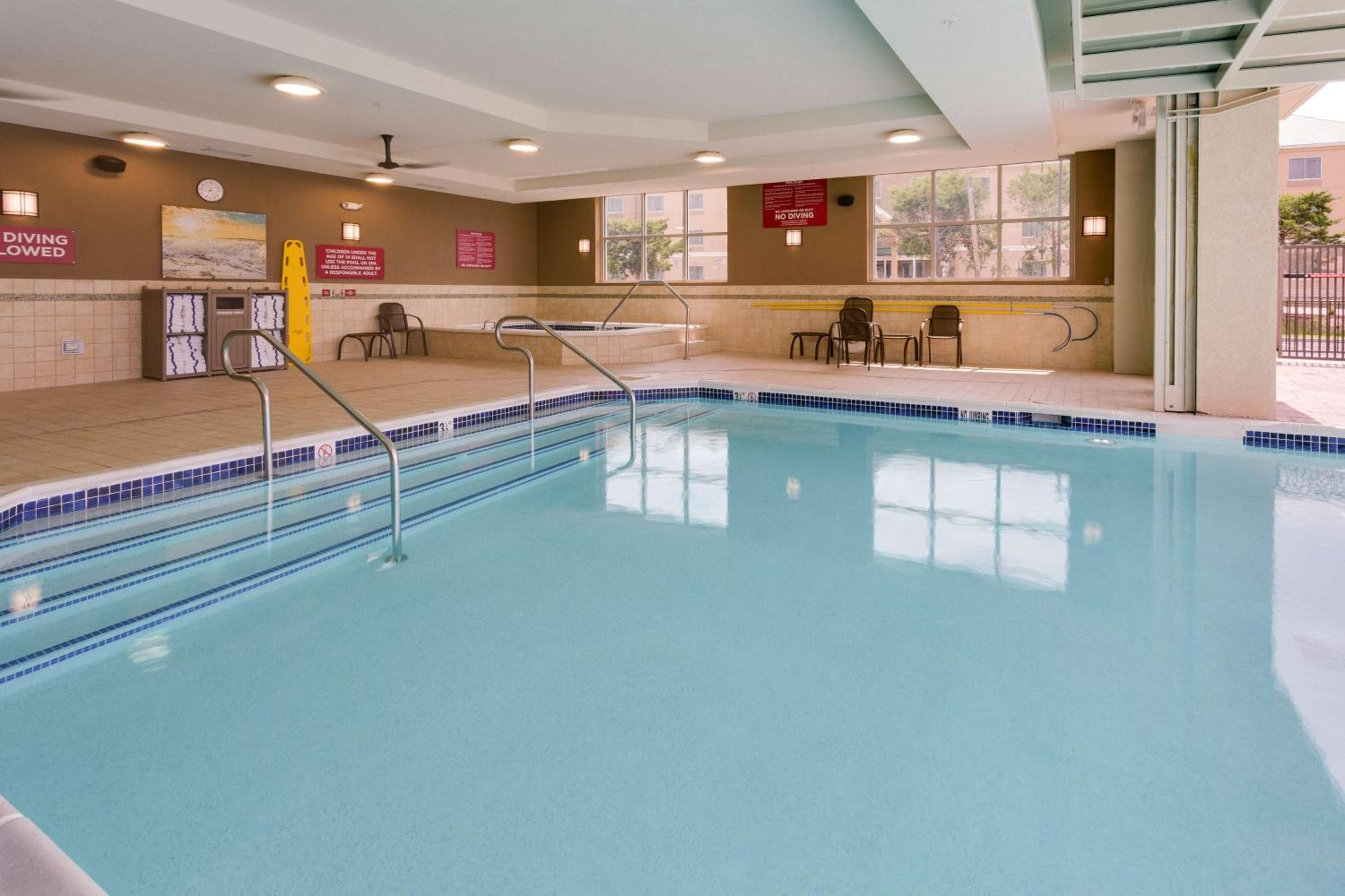 Drury Plaza Hotel Columbia East