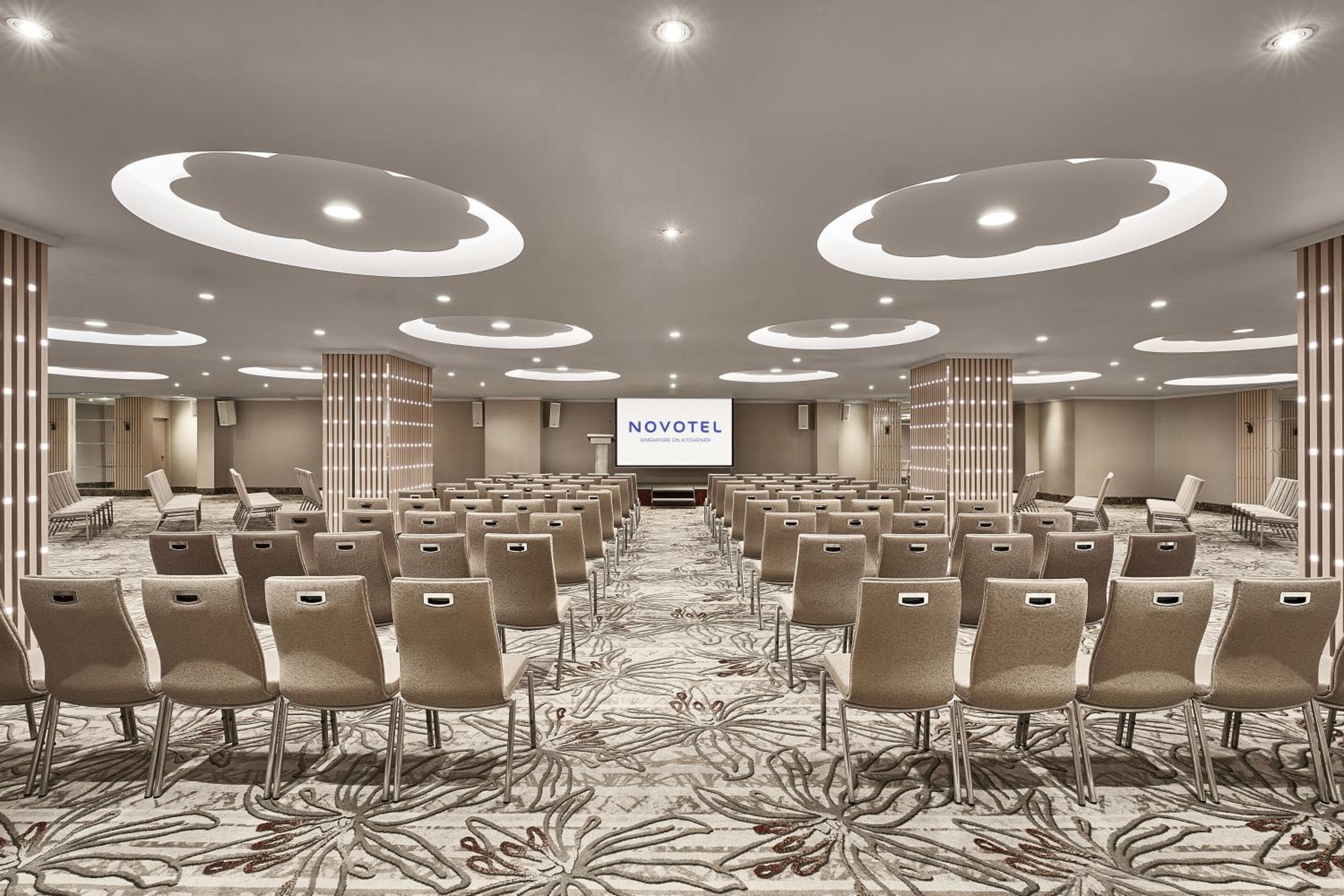 Novotel Singapore on Kitchener