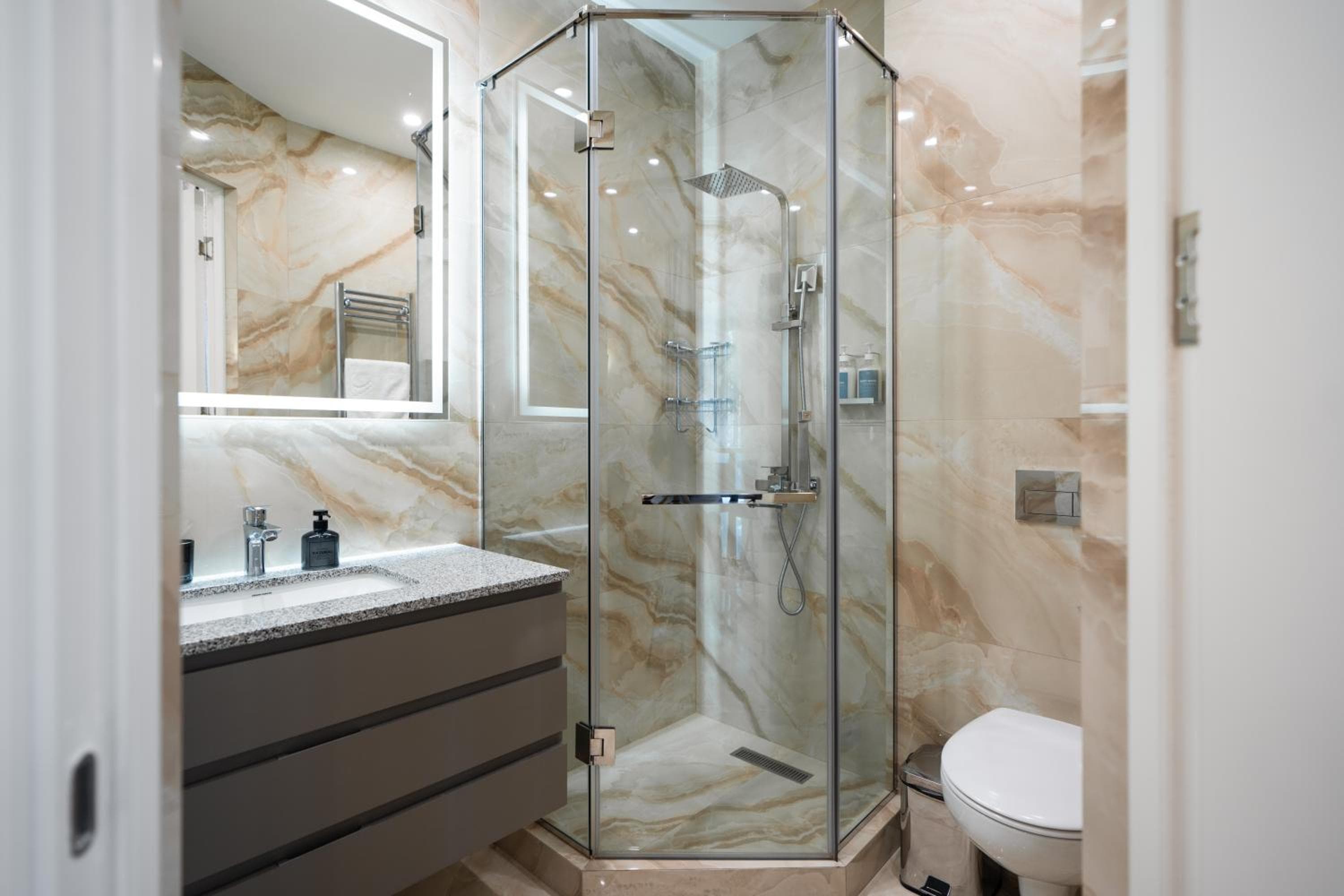 RIS Opera Apartments Yerevan