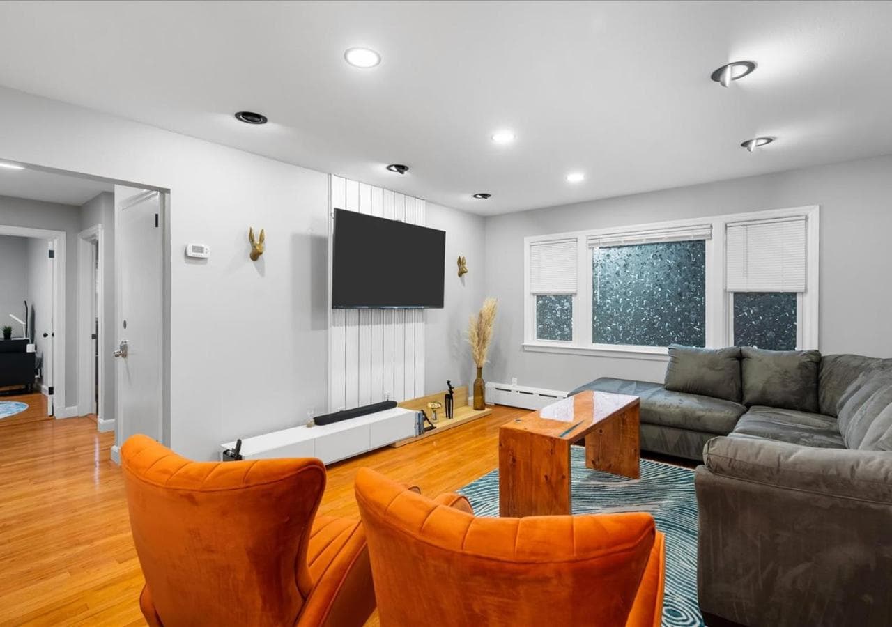 Chic, Modern & Cozy~Close to NYC; Free Parking