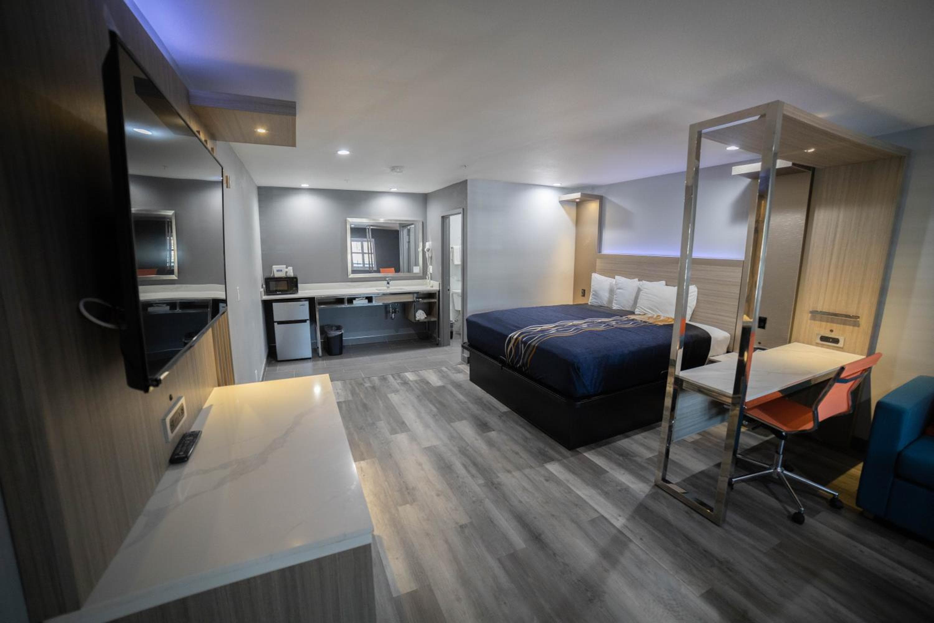 Travelodge by Wyndham Whittier