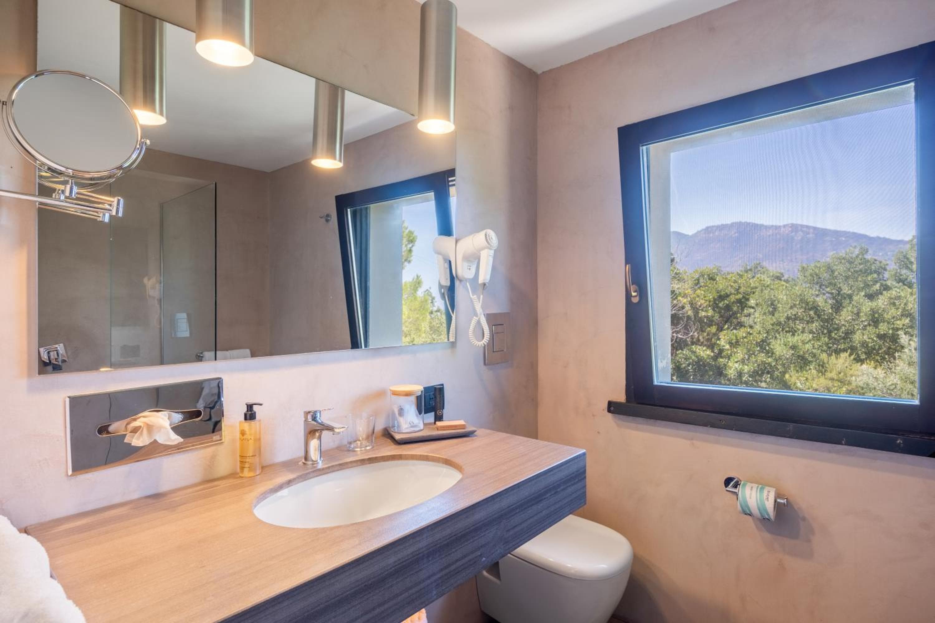 Vallegrande Nature Resort by Geocharme