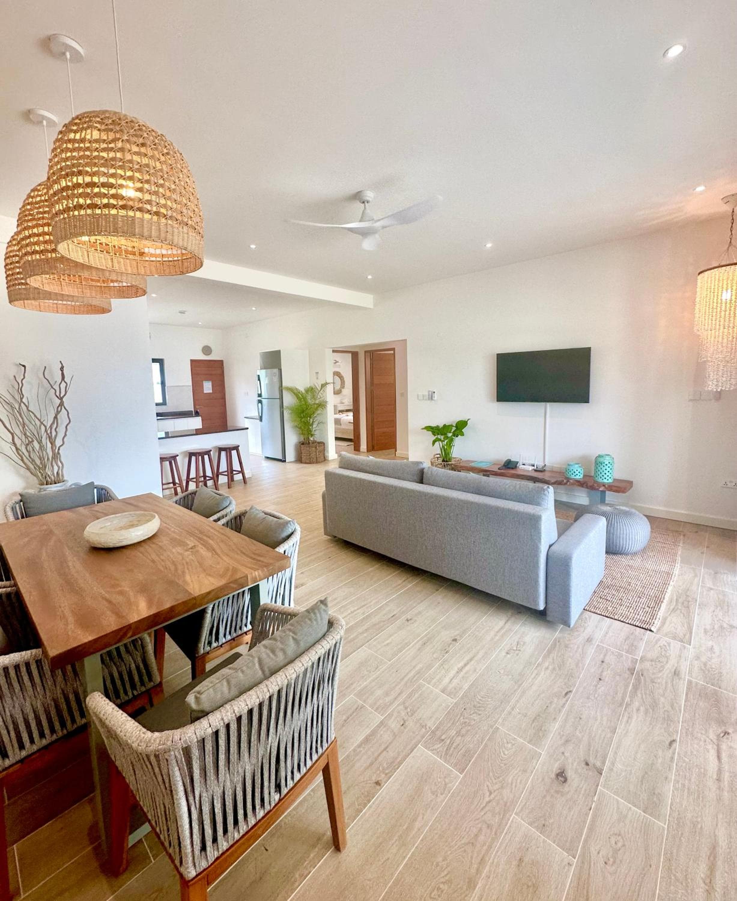 Pineapple Beach Villas