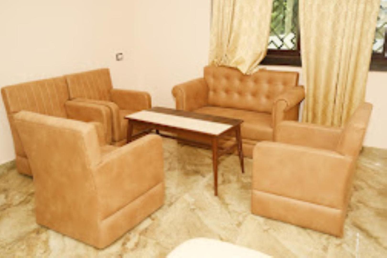New Standard Hotel , Gorakhpur
