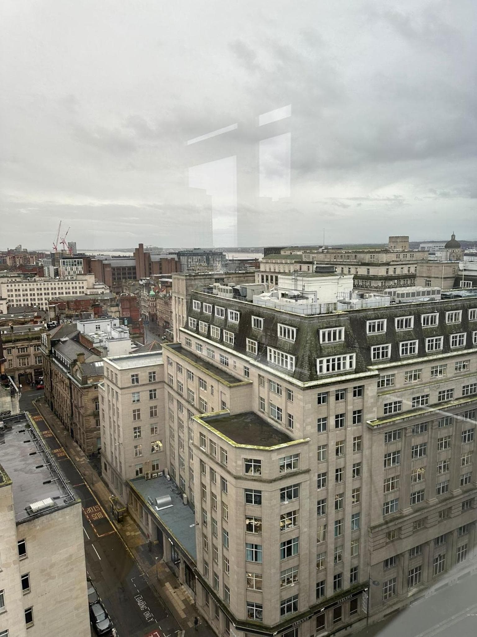 Stunning City View Apartment by Central Stay