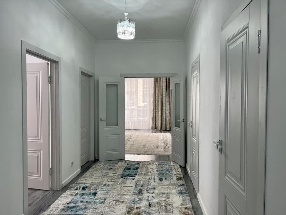 Family suite with Mountain View