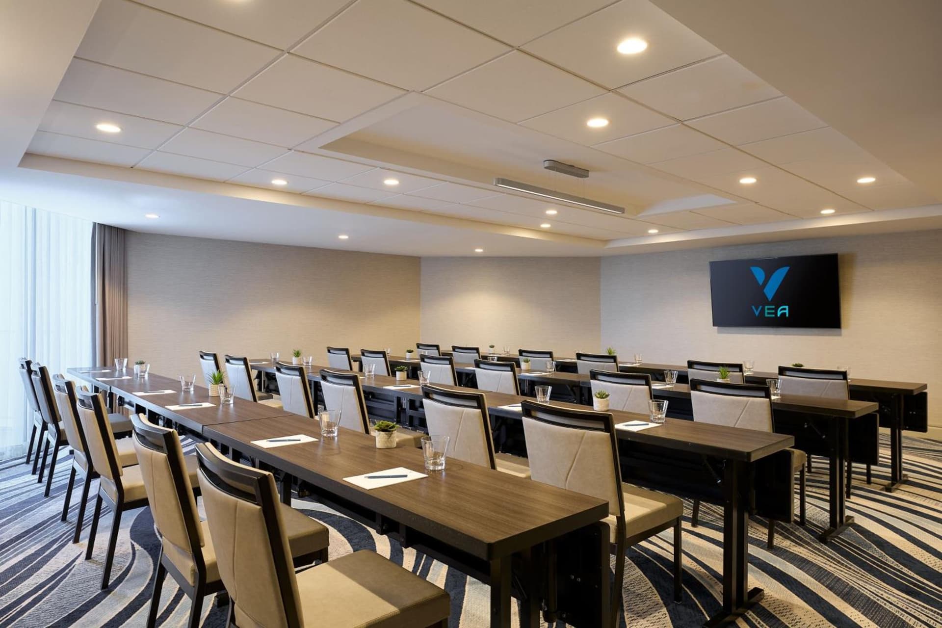 VEA Newport Beach, a Marriott Resort & Spa