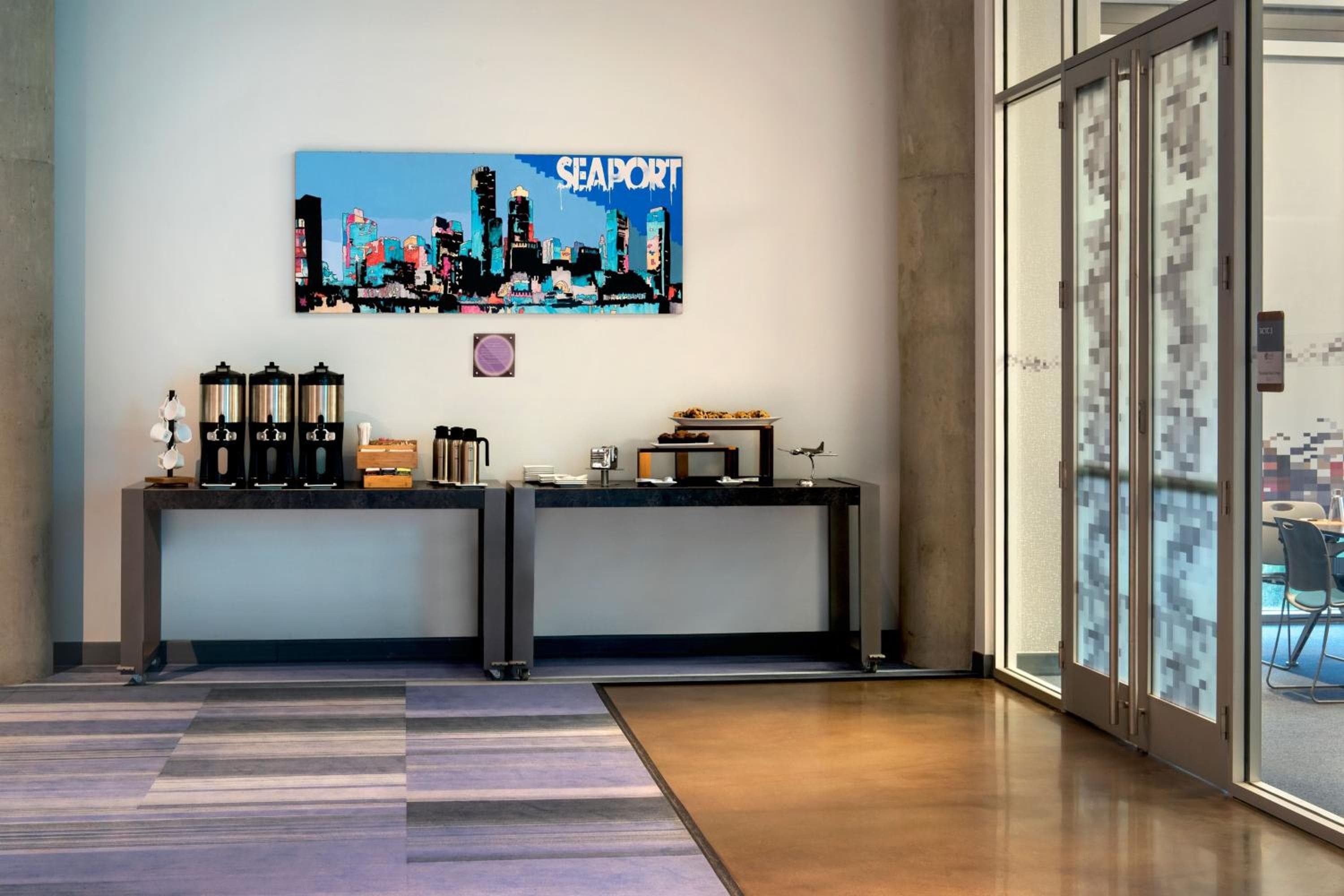 Aloft by Marriott Boston Seaport District