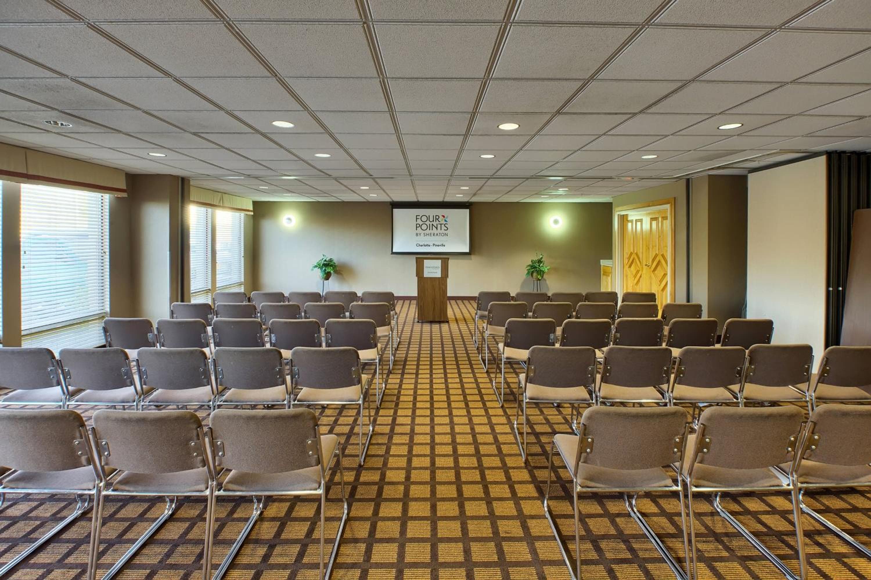 Four Points by Sheraton Charlotte/Pineville