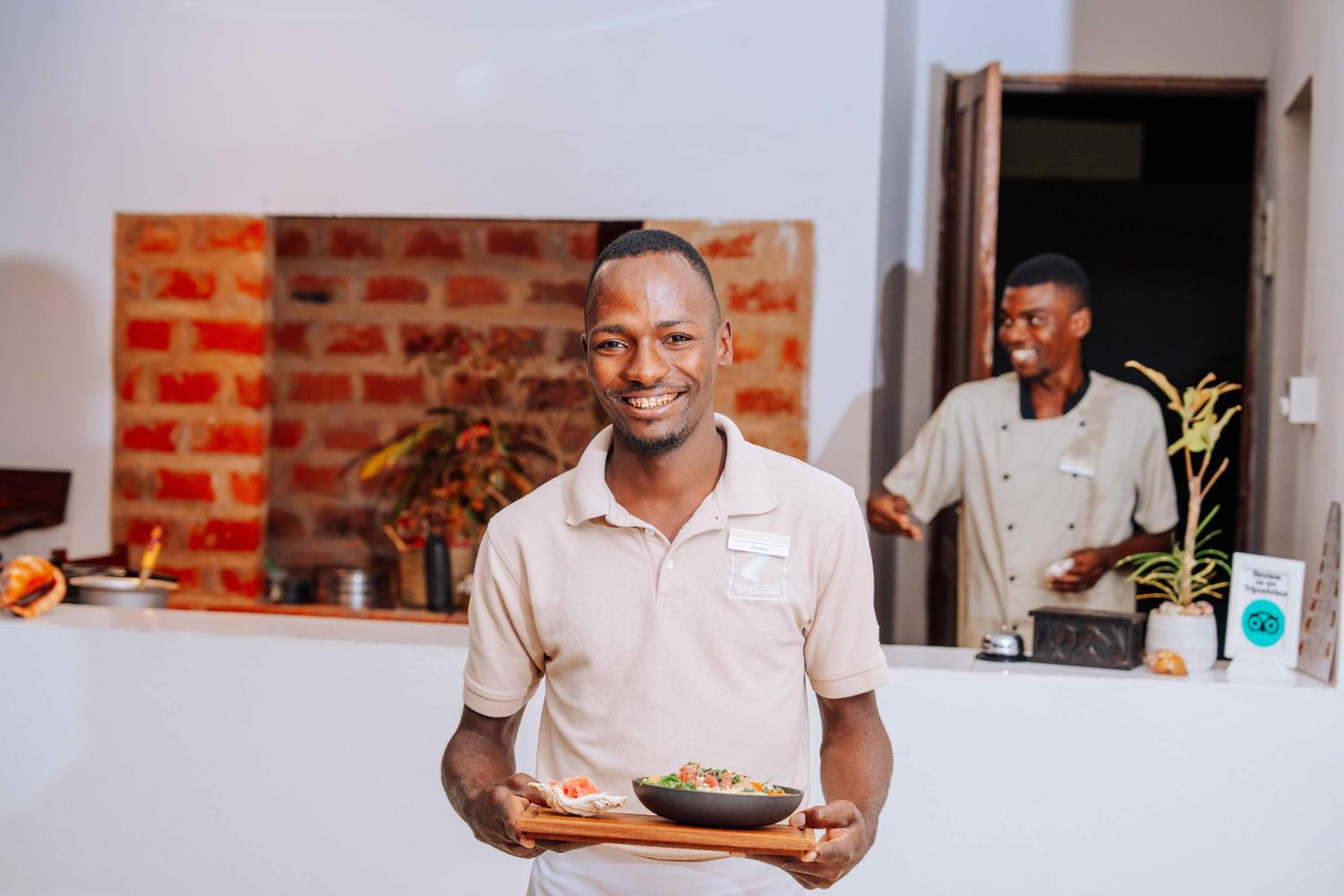 Dhow Inn Boutique Hotel