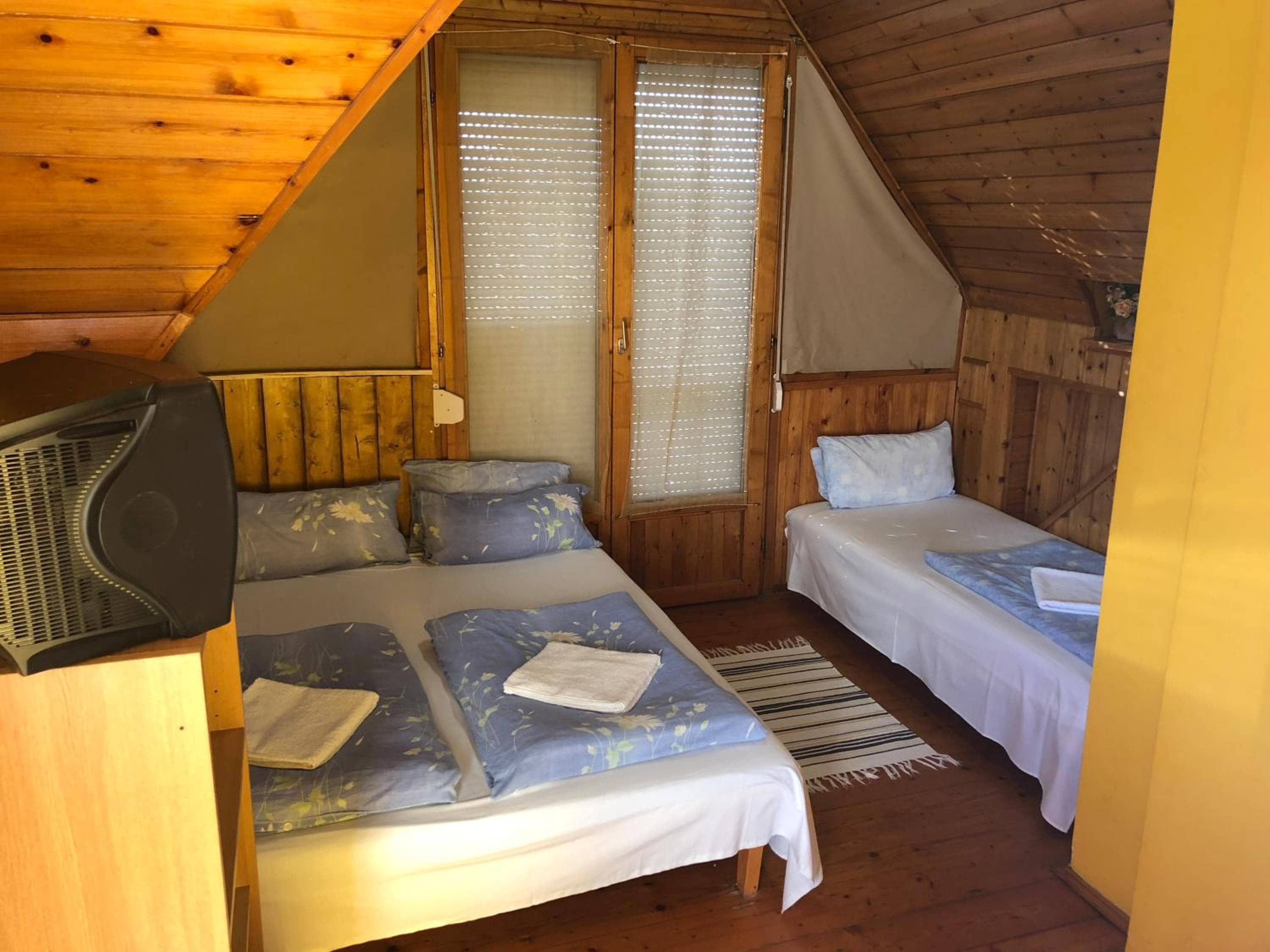 Sashalom Hotel