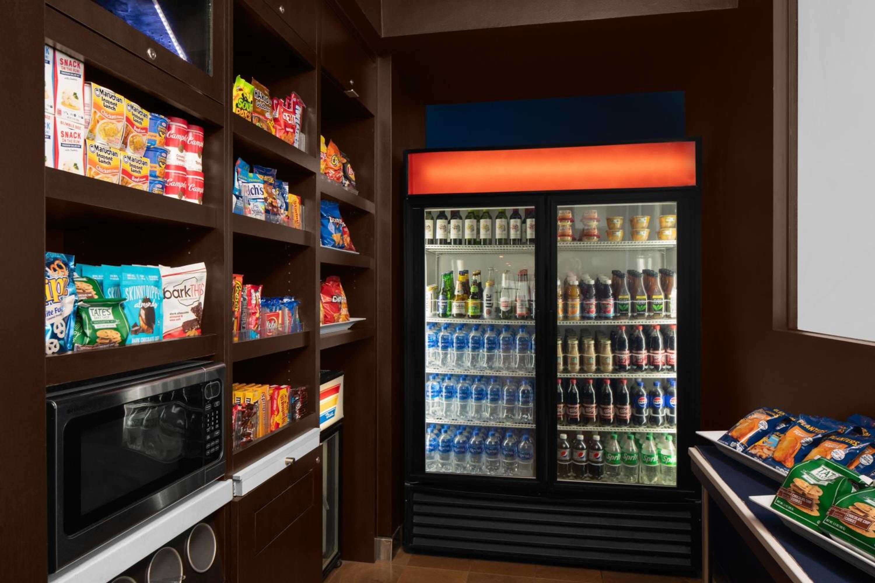 Courtyard by Marriott Cypress Anaheim / Orange County