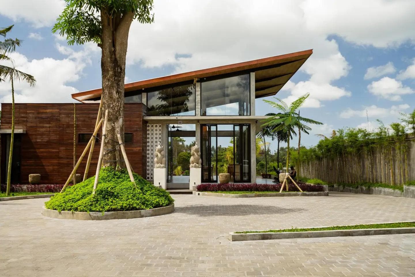 sayana bali