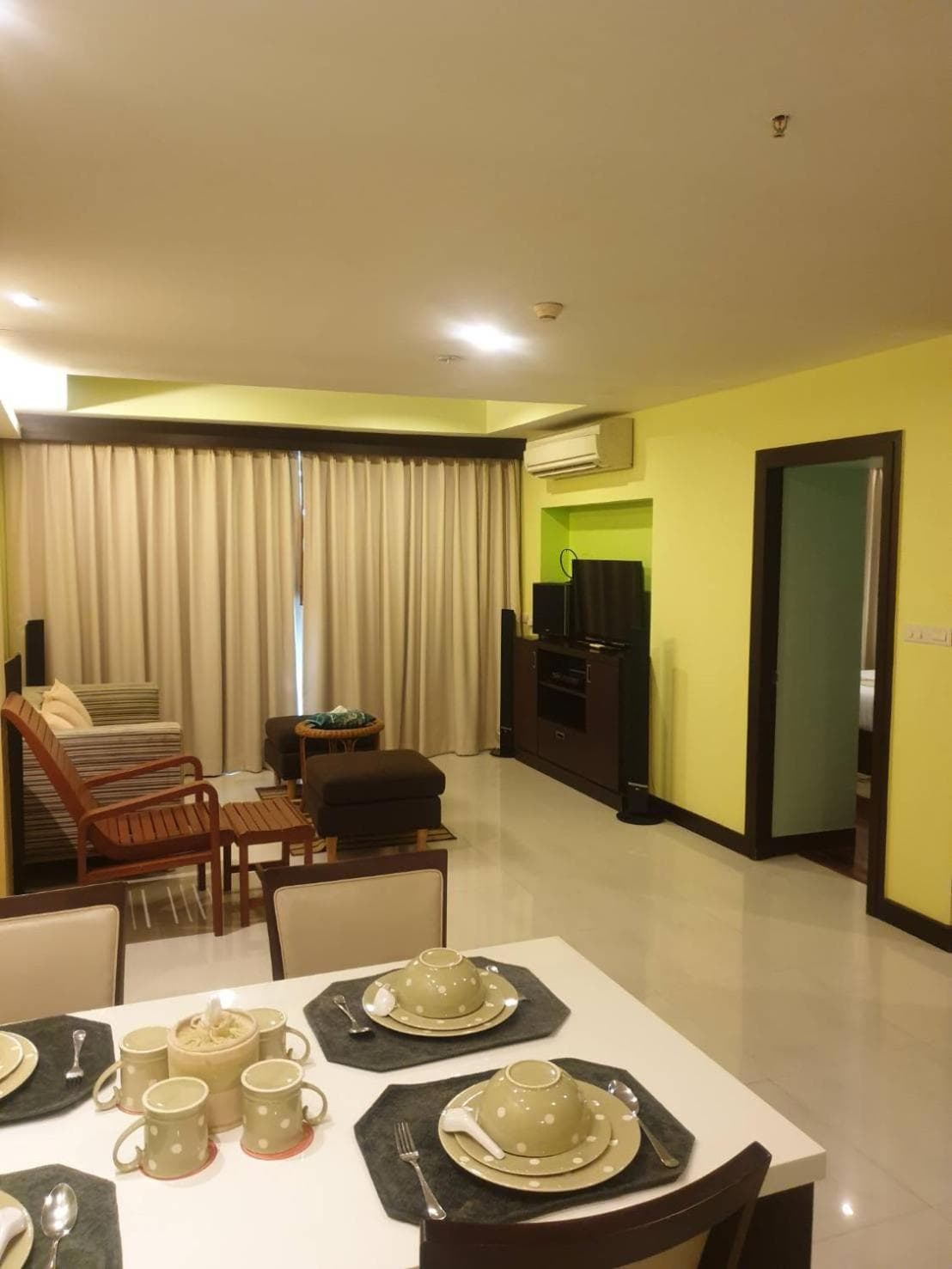 Baron Beach Hotel