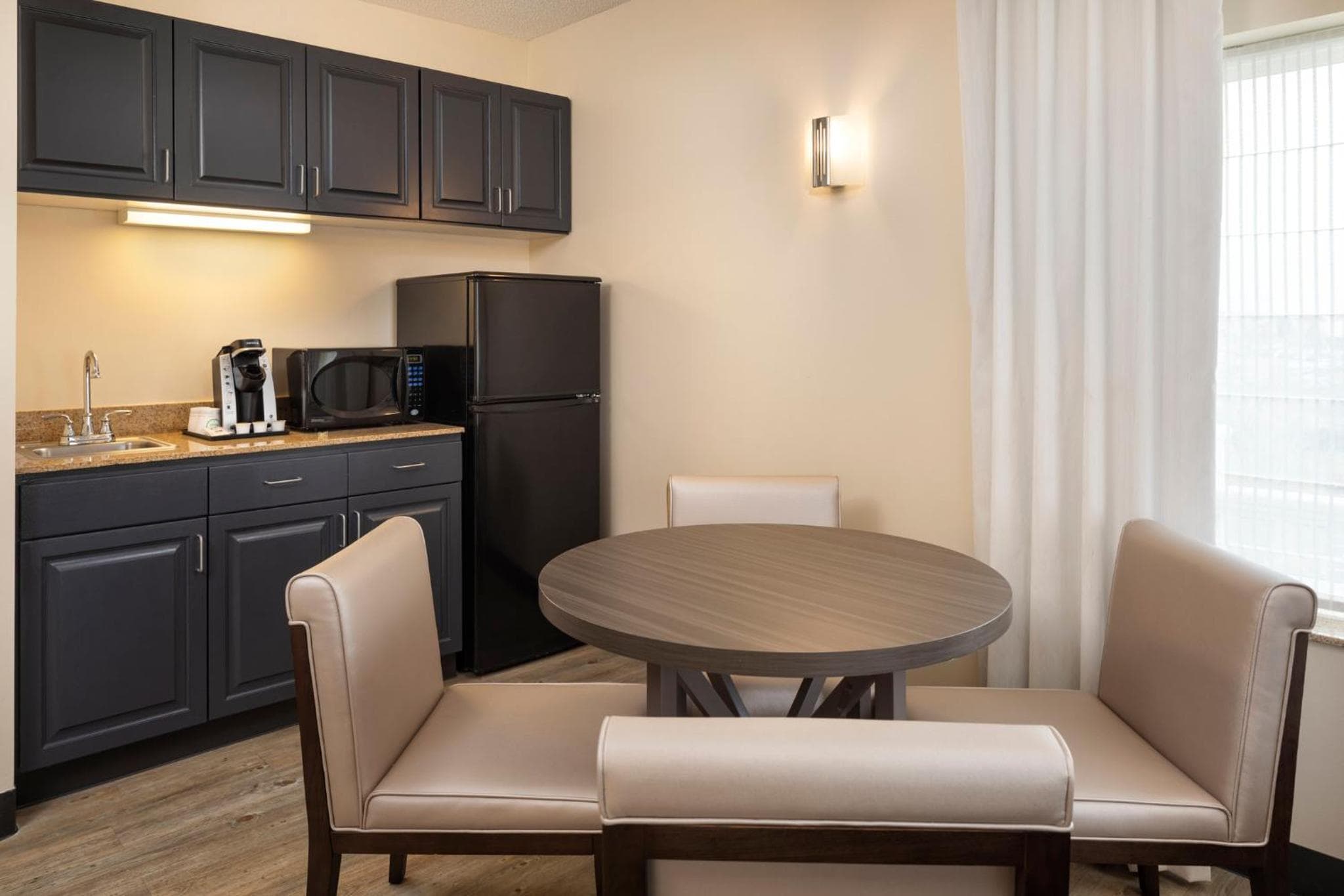 Holiday Inn Hotel & Suites Maple Grove Northwest Minneapolis-Arbor Lakes by IHG