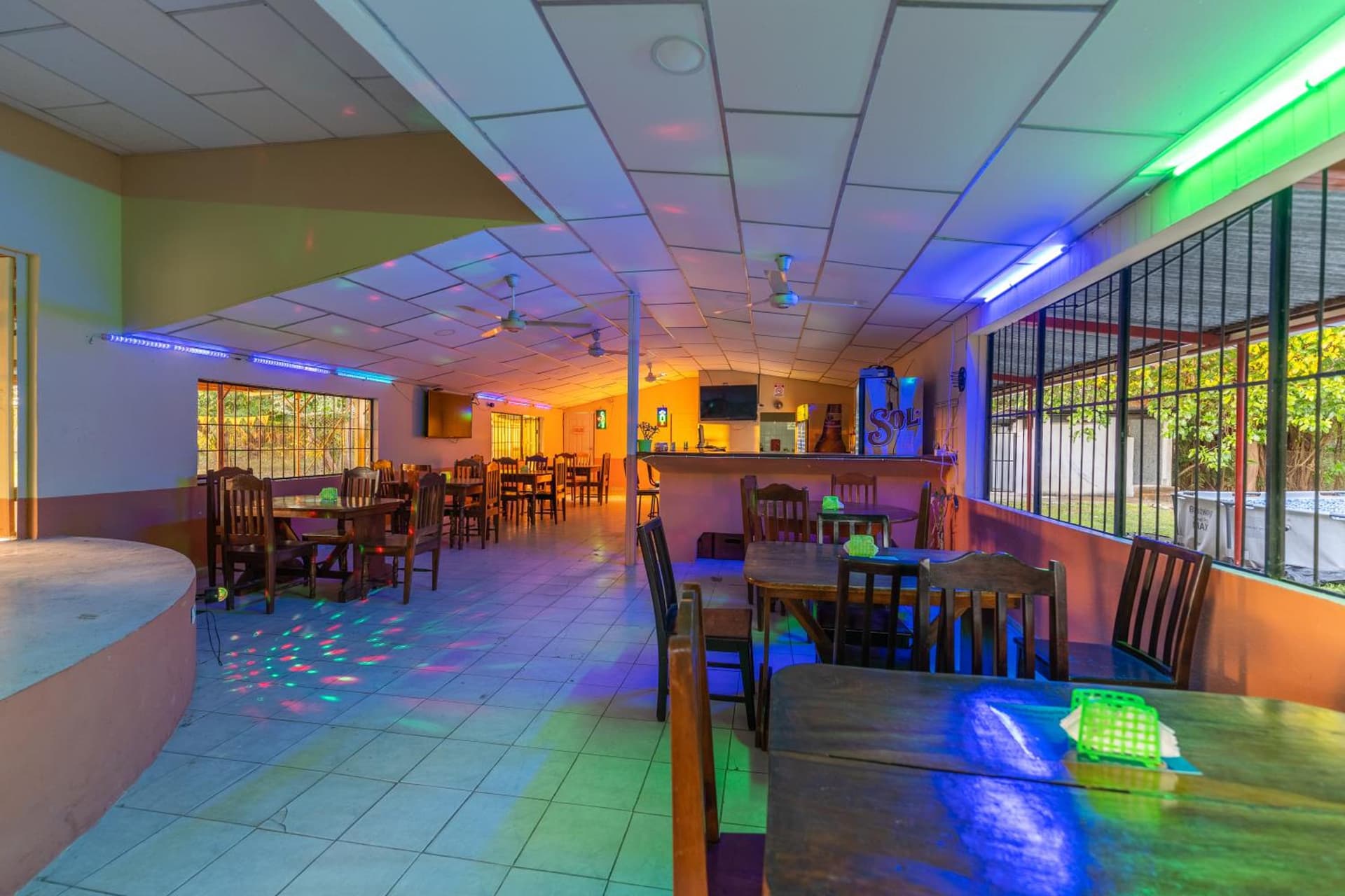 Hotel El Cocobolo Food&Rest Room 5 B&B WiFi AC Pkg Free Swimmingpool