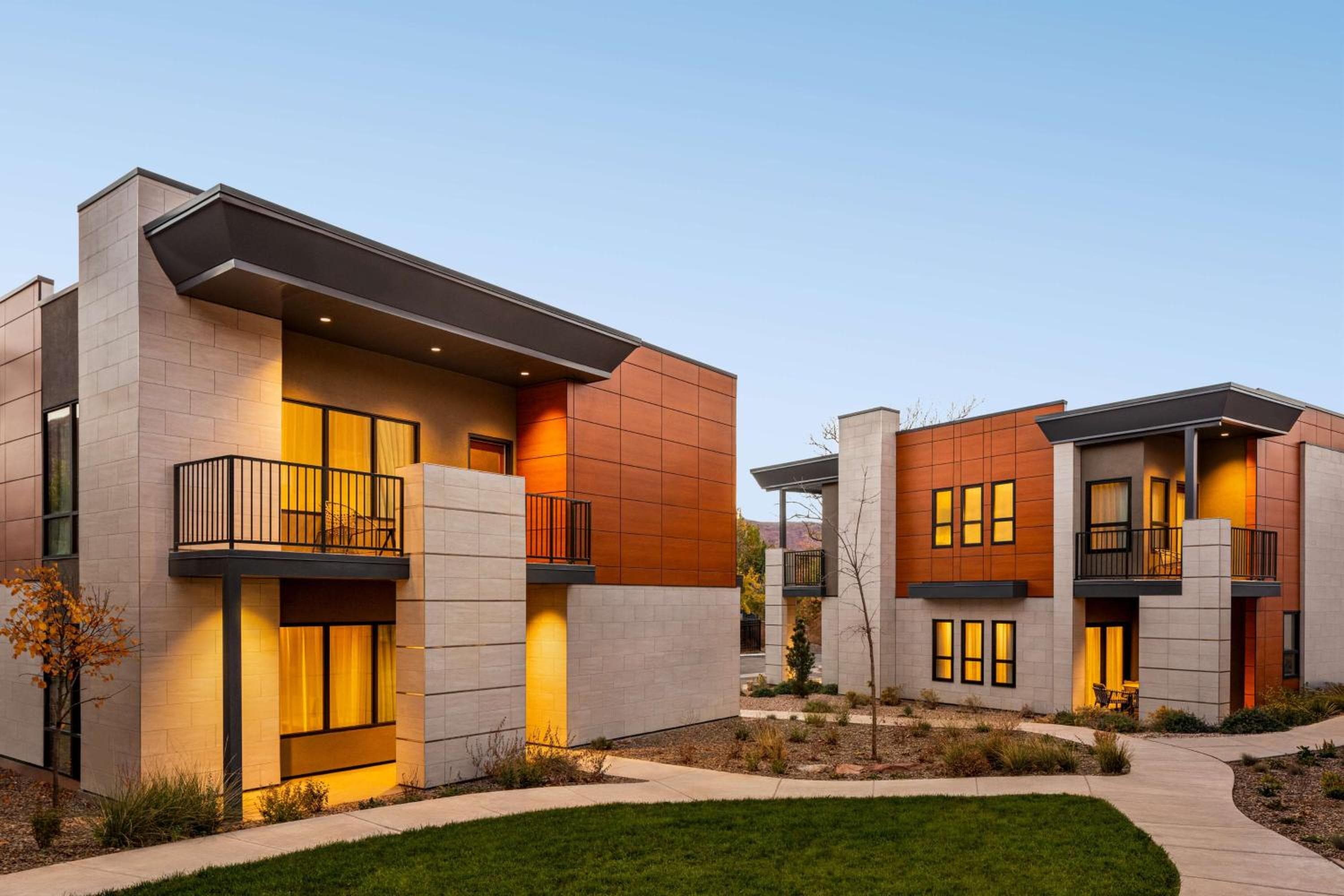 Casitas At The Hoodoo Moab, Curio Collection By Hilton
