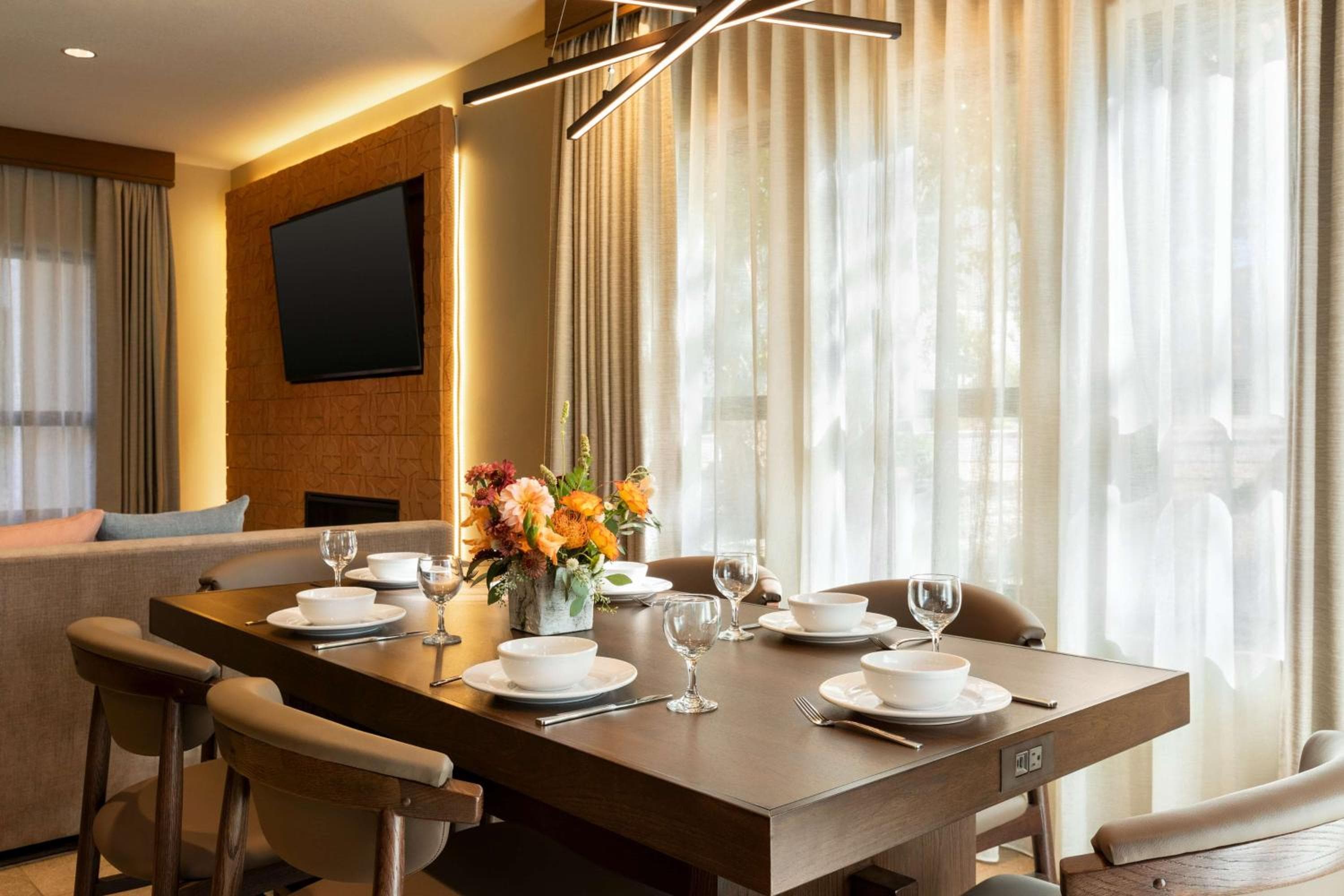 Casitas At The Hoodoo Moab, Curio Collection By Hilton