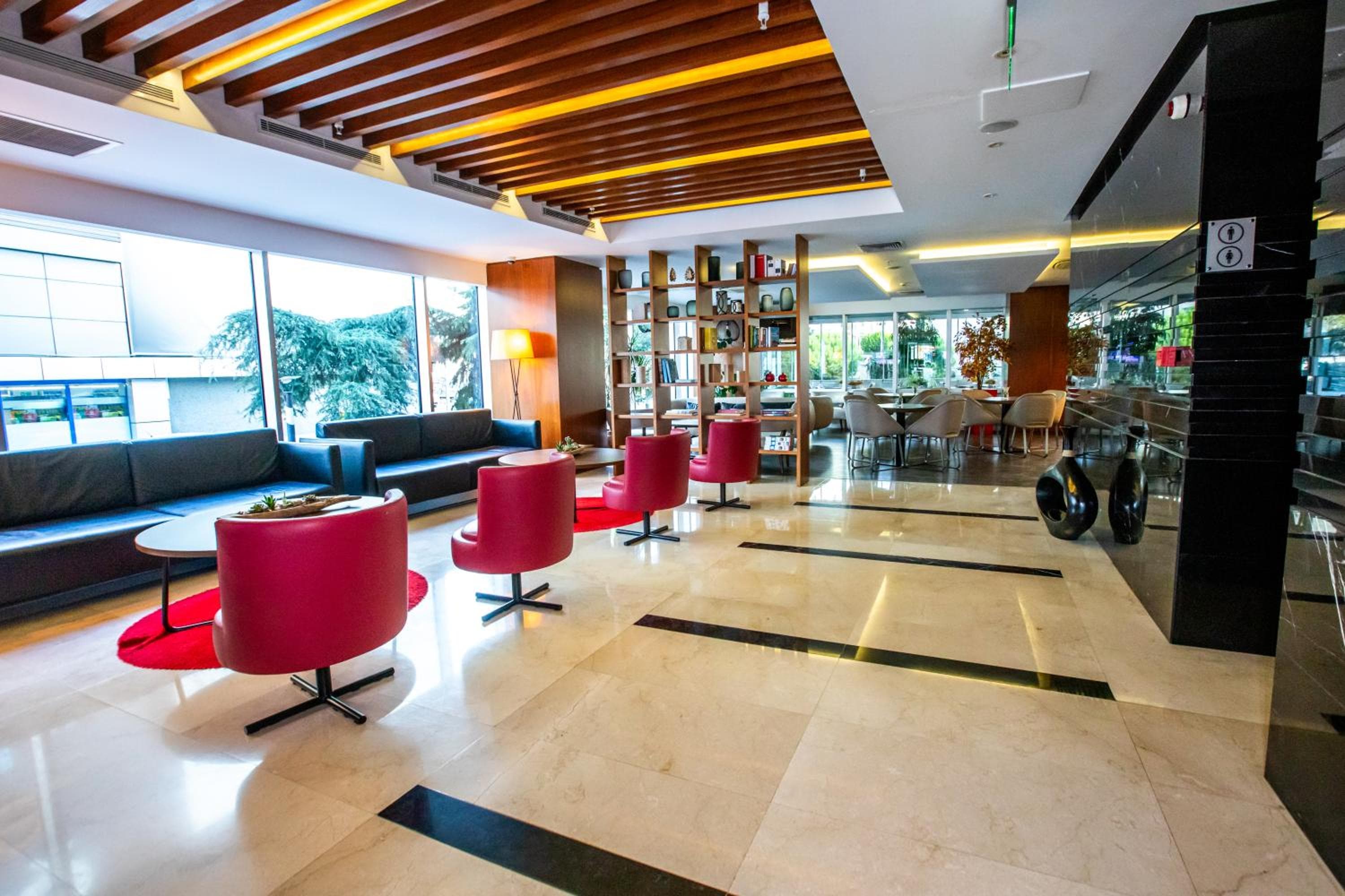 Ramada Encore Istanbul Kartal