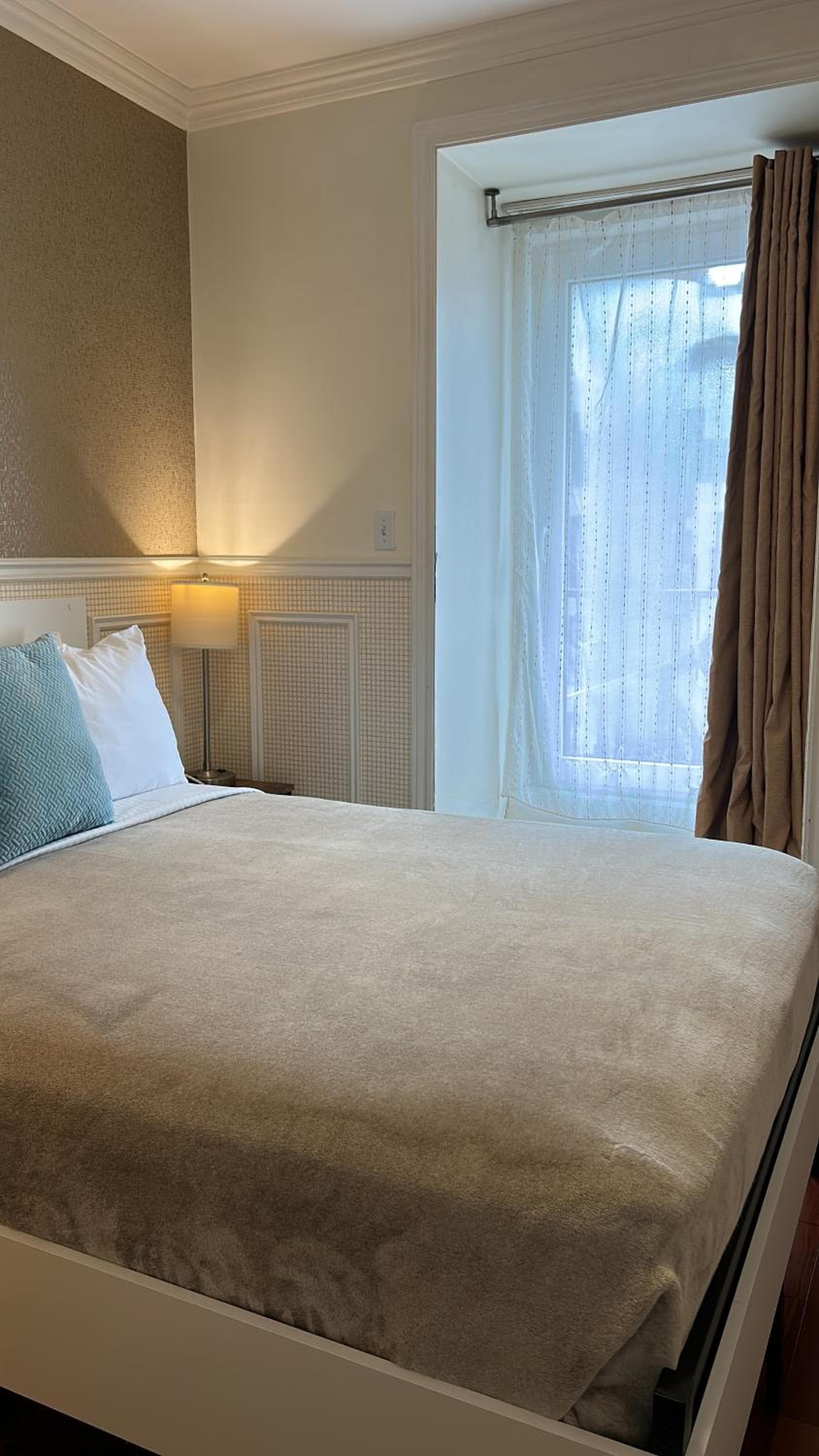 Parc Suites Hotel