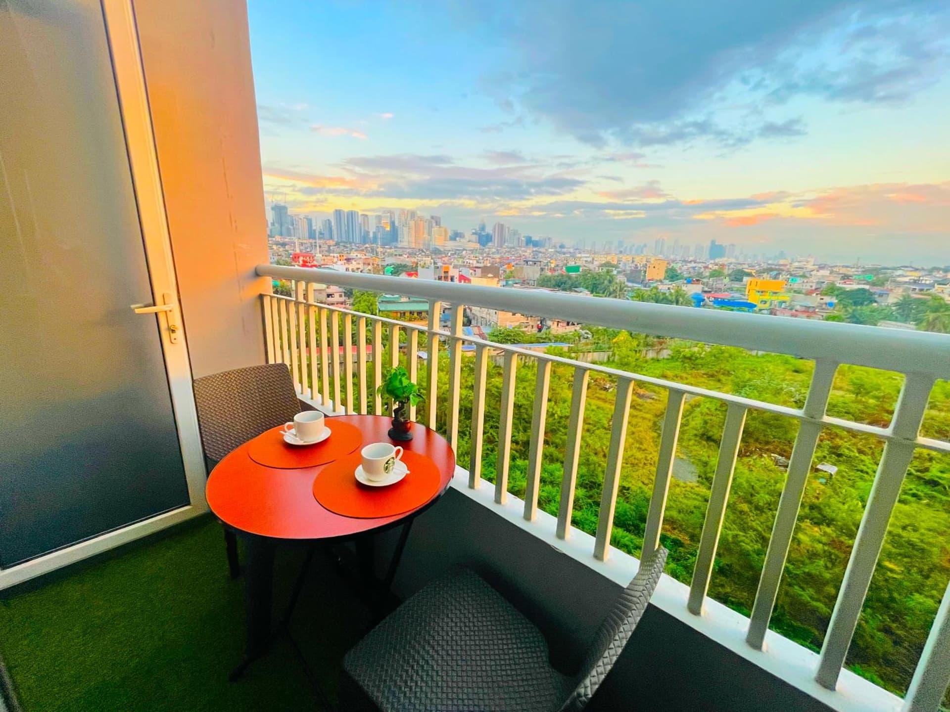 Serene Space w/ Wifi at Grace Res