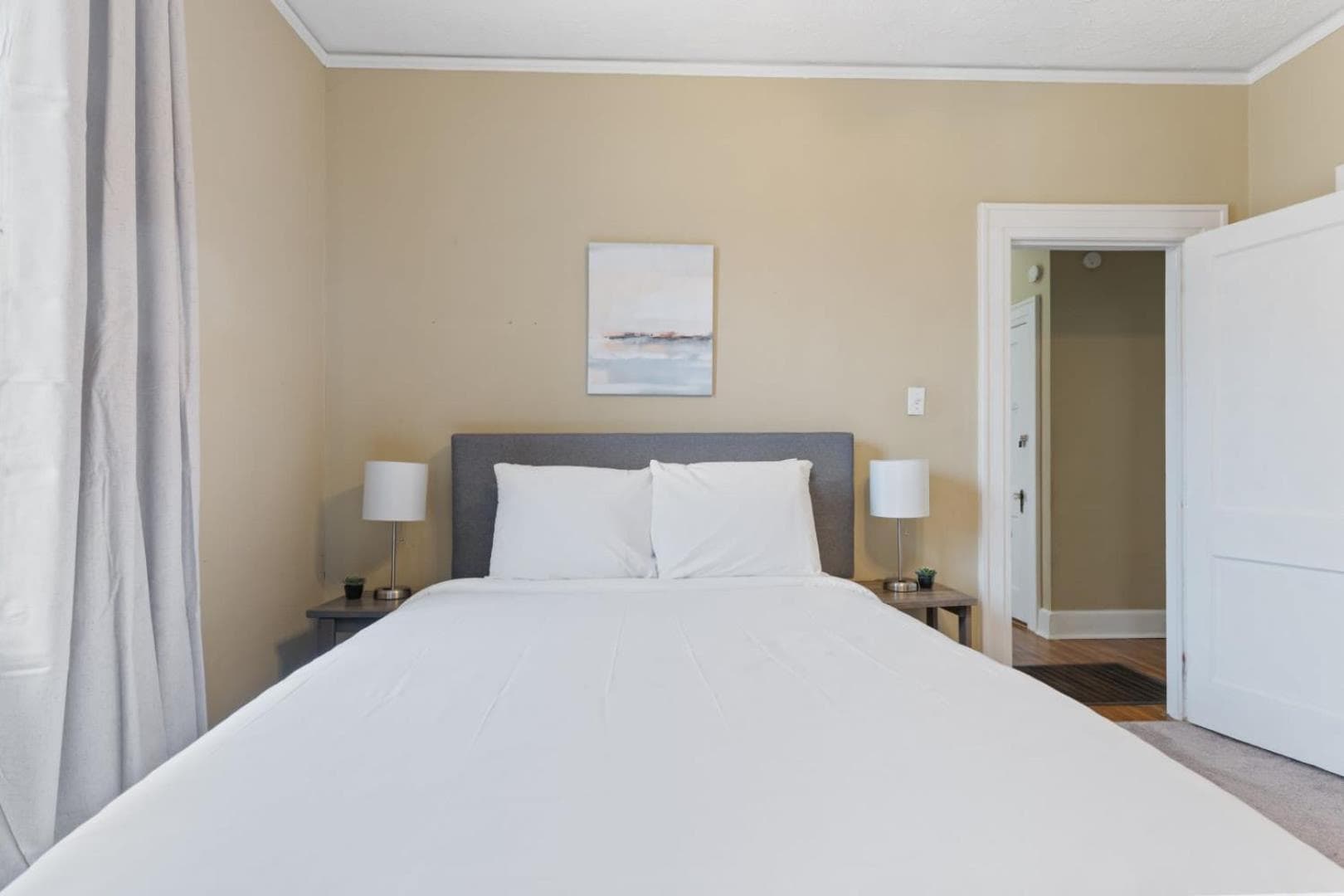 Mins to Zoo - Capitol Heights Hideaway