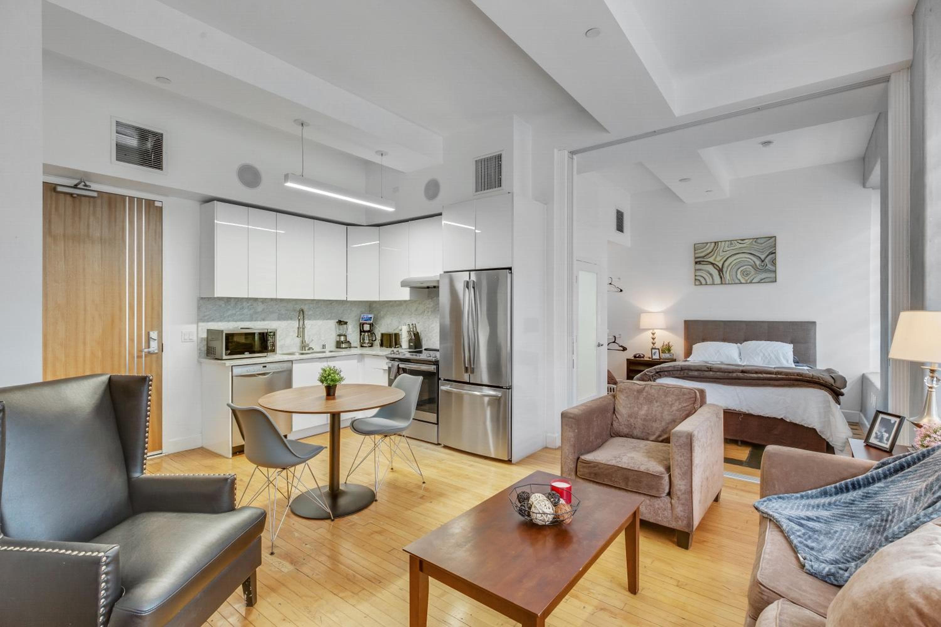 One Lux Stay HWH Downtown Los Angeles