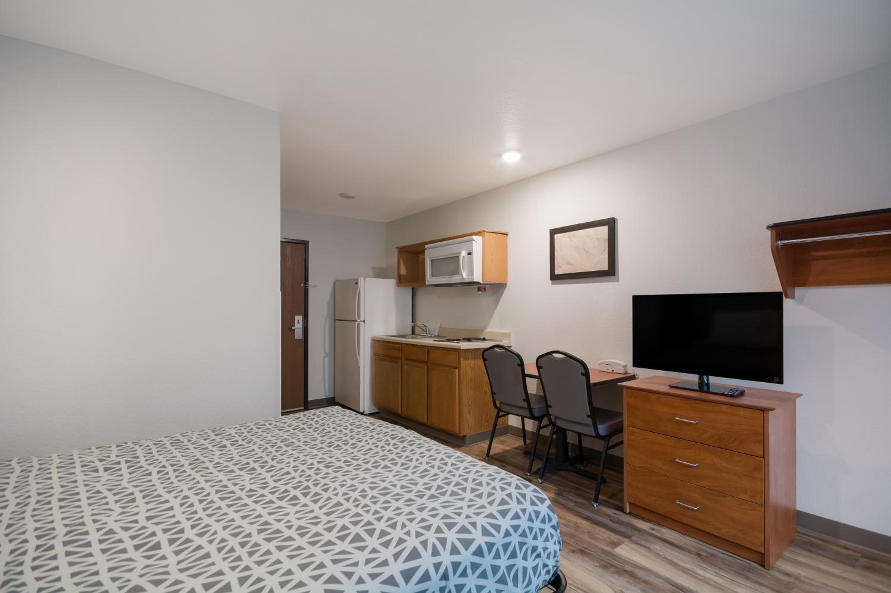 WoodSpring Suites Lexington Southeast