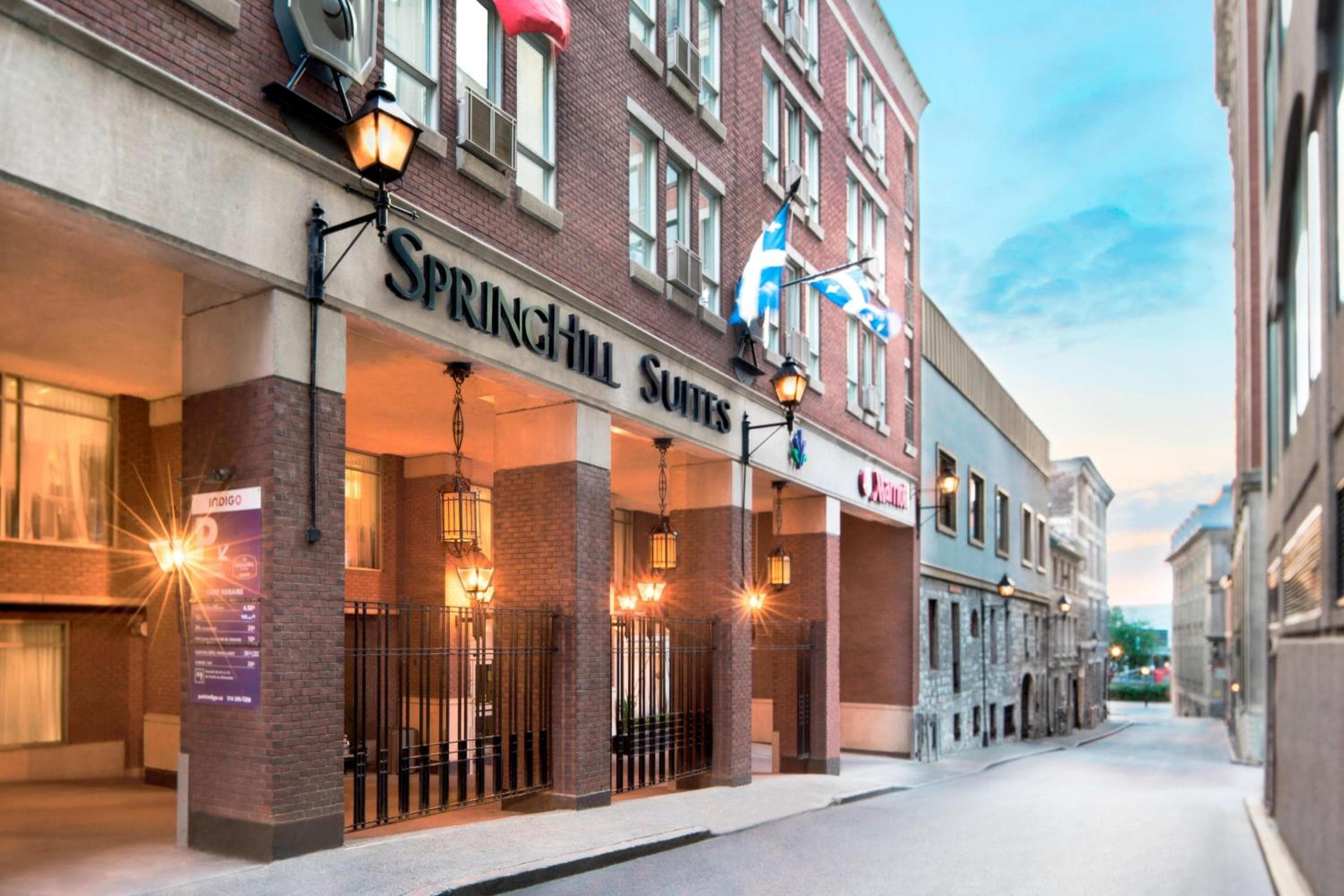 AC Hotel by Marriott Old Montreal
