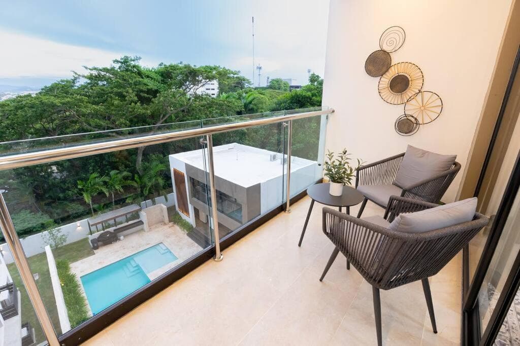 Modern 2BR in La Trinitaria Sti No