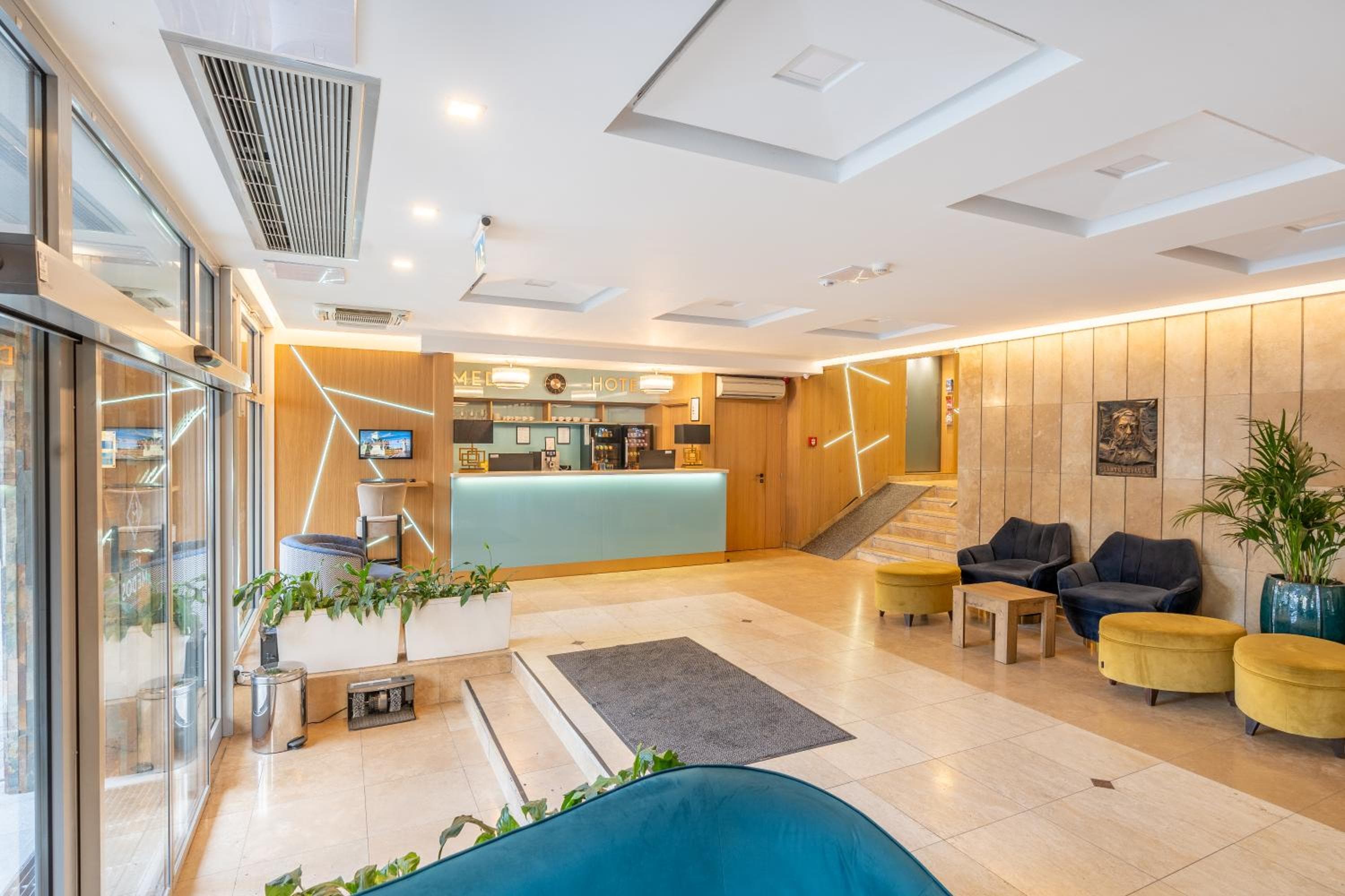 Medos Hotel