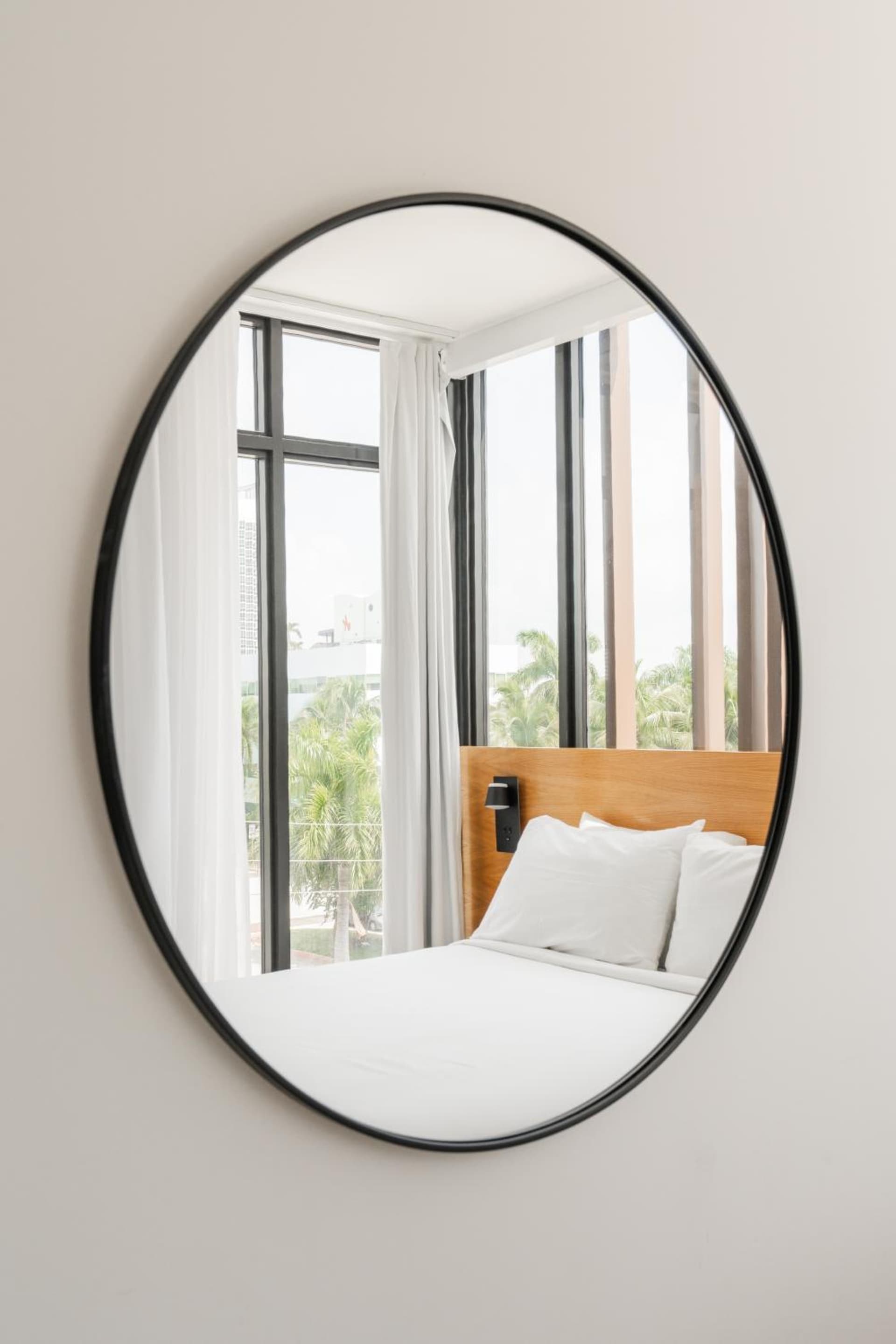 Upsun Hotel