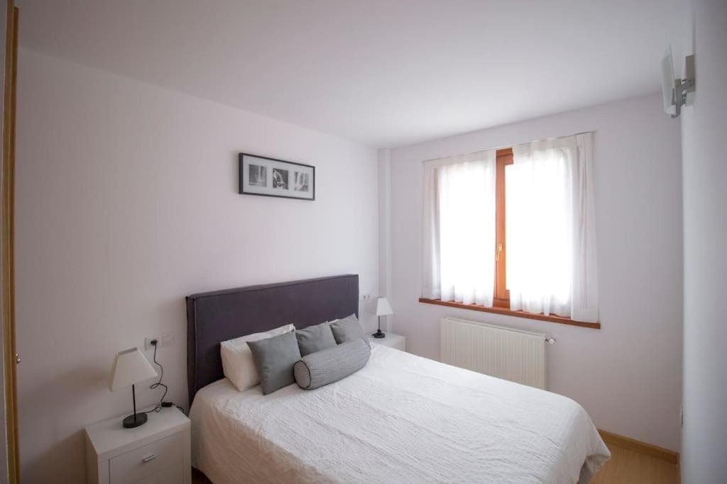 1. APT cerca a pistas de esquí y la Vall d'Incles