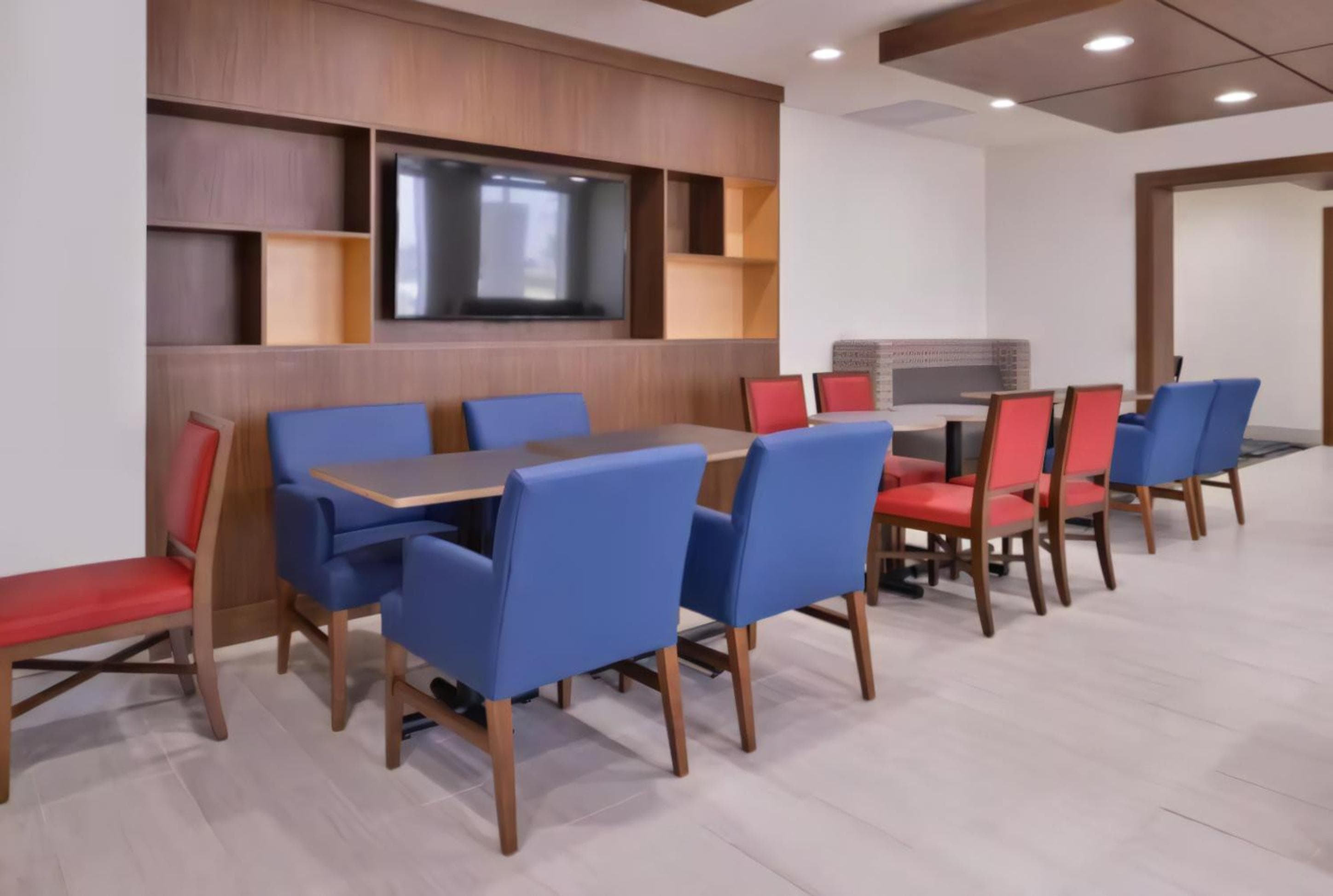 Holiday Inn Express - Minneapolis West - Plymouth by IHG