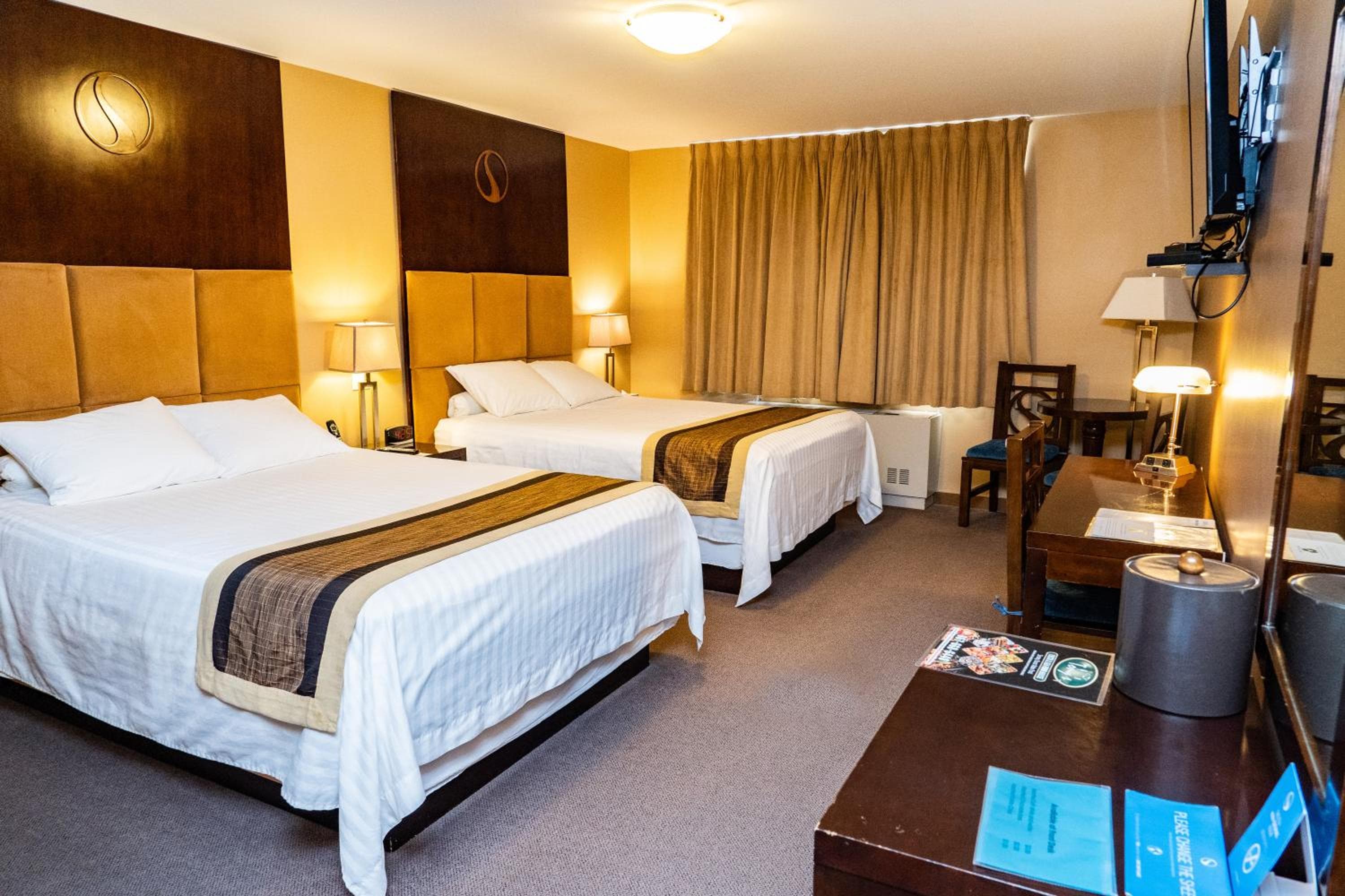 SKKY Hotel
