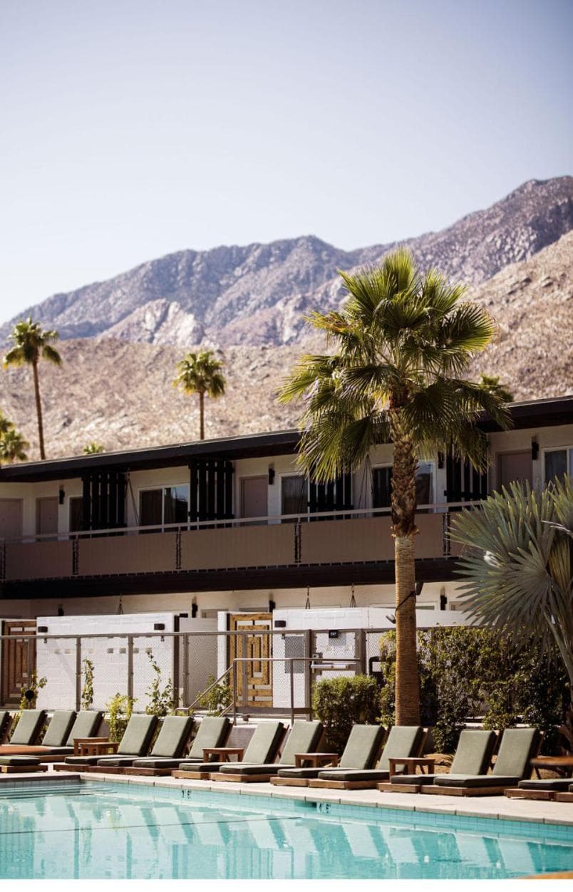 V Capri Palm Springs, a Dolce by Wyndham